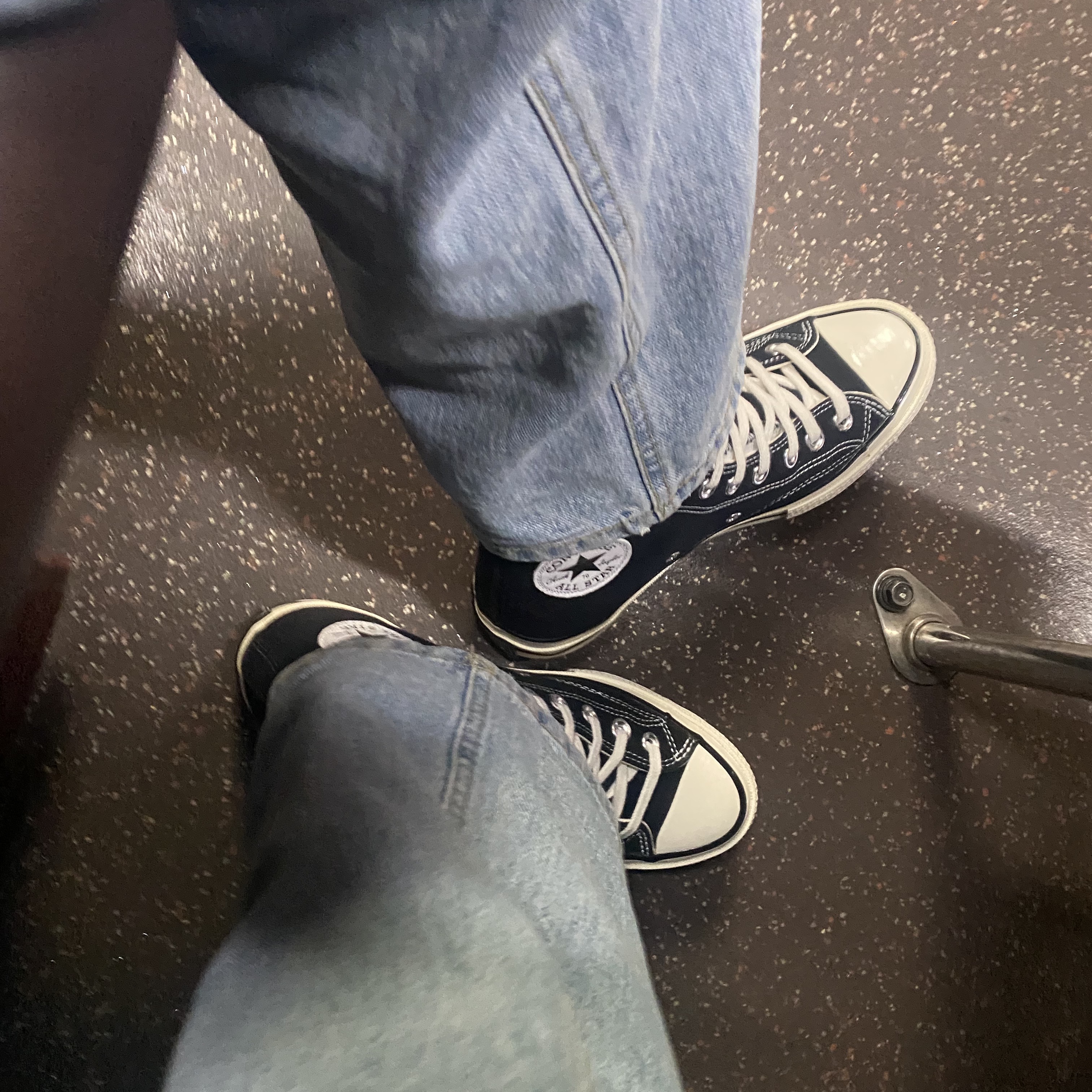 Converse Chuck 70 Hi Black 착용 스타일 - 2