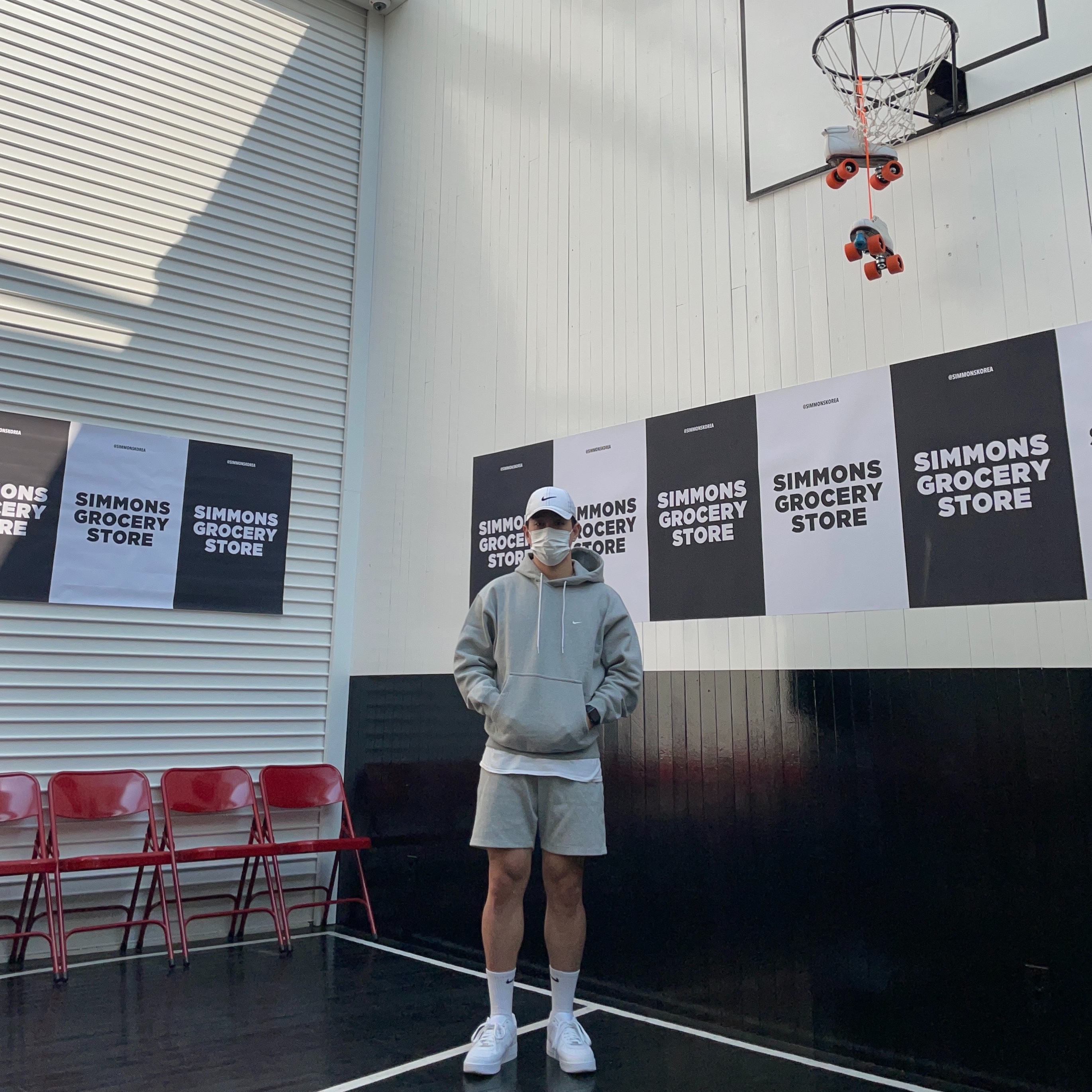 Nike NRG Solo Swoosh Fleece Hoodie Dark Grey Heather - Asia, Nike Air Force 1 '07 Low White 착용 스타일 - 1