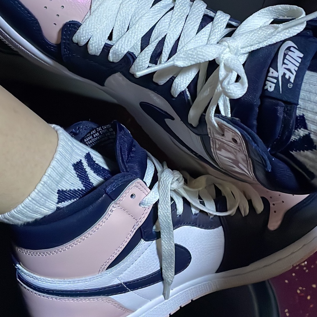 (W) Jordan 1 Retro High OG Atmosphere 착용 스타일 - 3