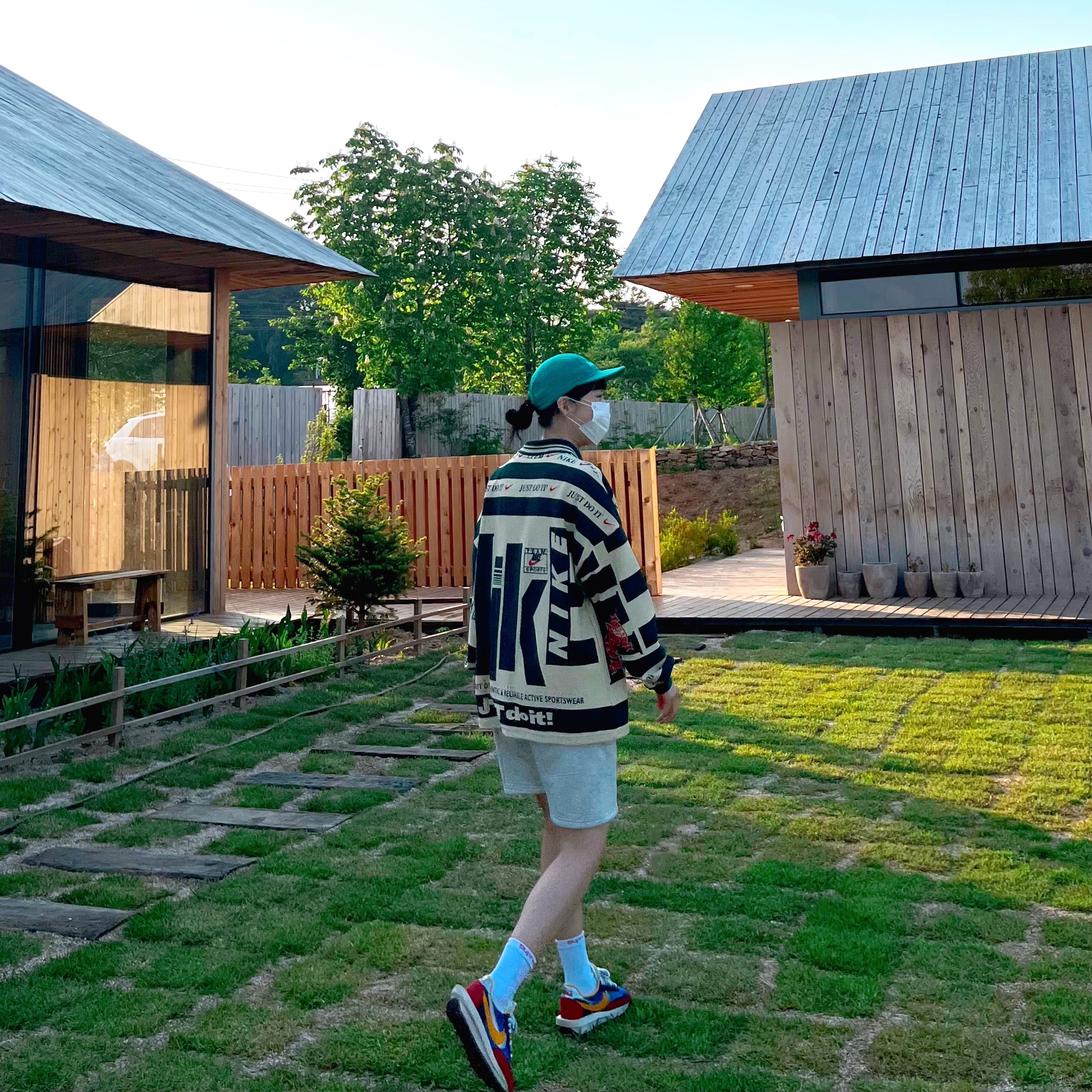 Nike x Cactus Plant Flea Market Long Sleeve Polo Natural - US/EU, Nike x Cactus Plant Flea Market Long Sleeve Polo Natural - Asia 착용 스타일 - 1