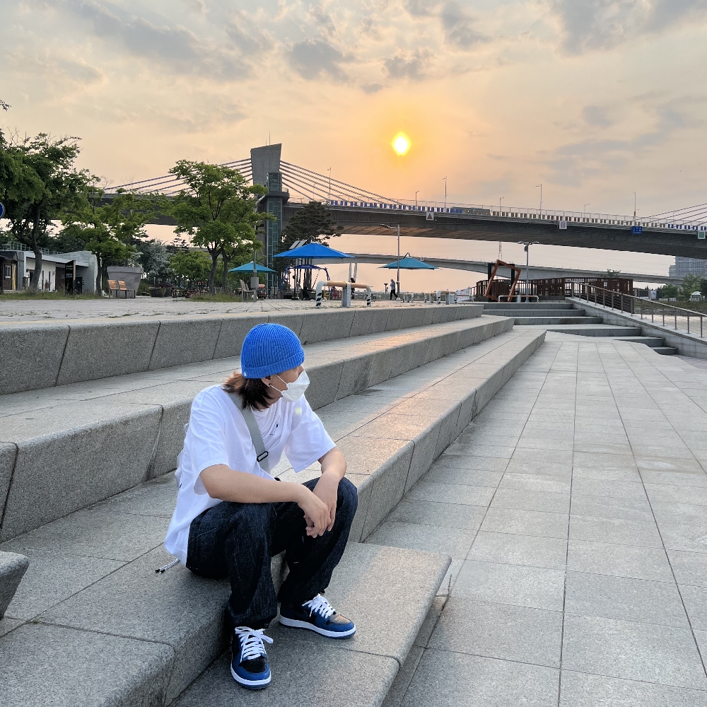 KREAM 프로필 이미지