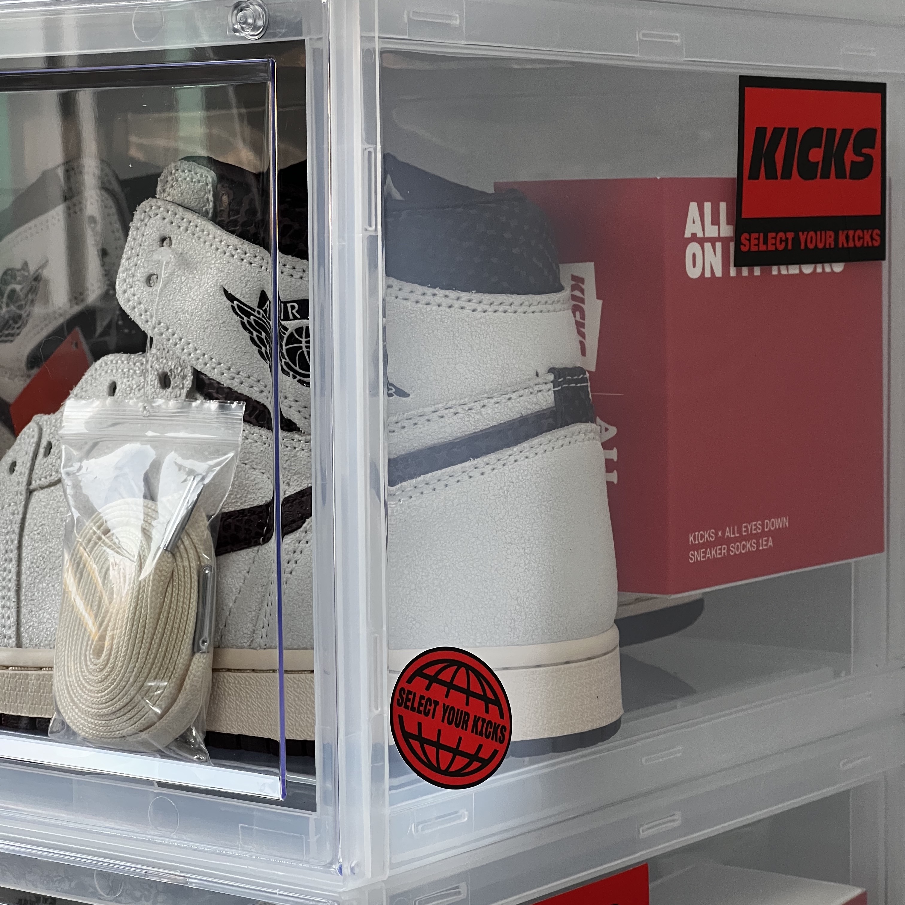 Jordan 1 x A Ma Maniere Retro High OG SP Sail and Burgundy, (PS) Jordan 1 x A Ma Maniere Retro High OG SP Burgundy and Sail 착용 스타일