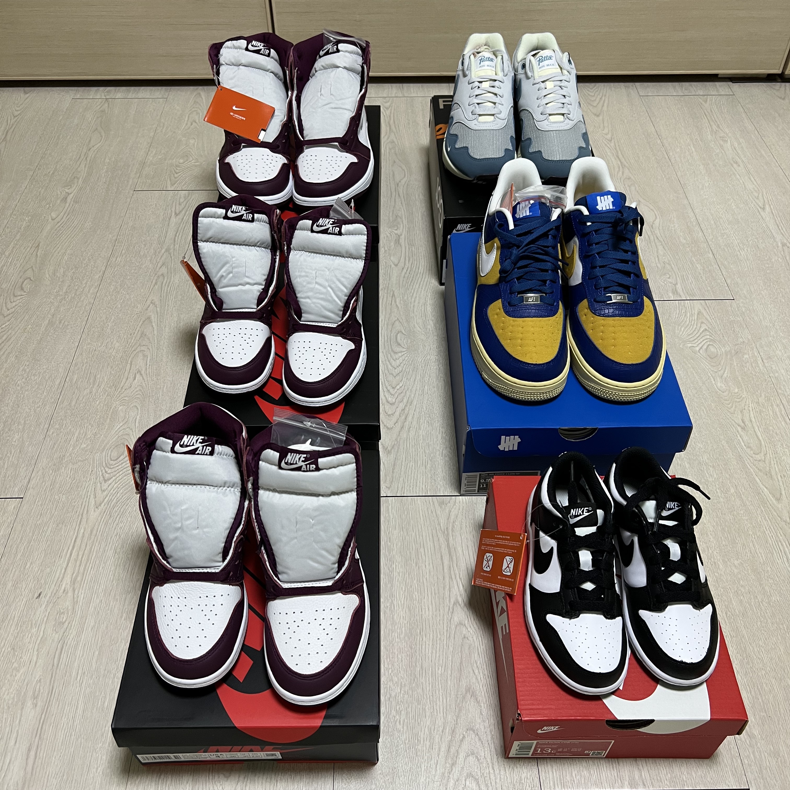 Jordan 1 Retro High OG Bordeaux, (GS) Nike Dunk Low Black 착용 스타일 - 2