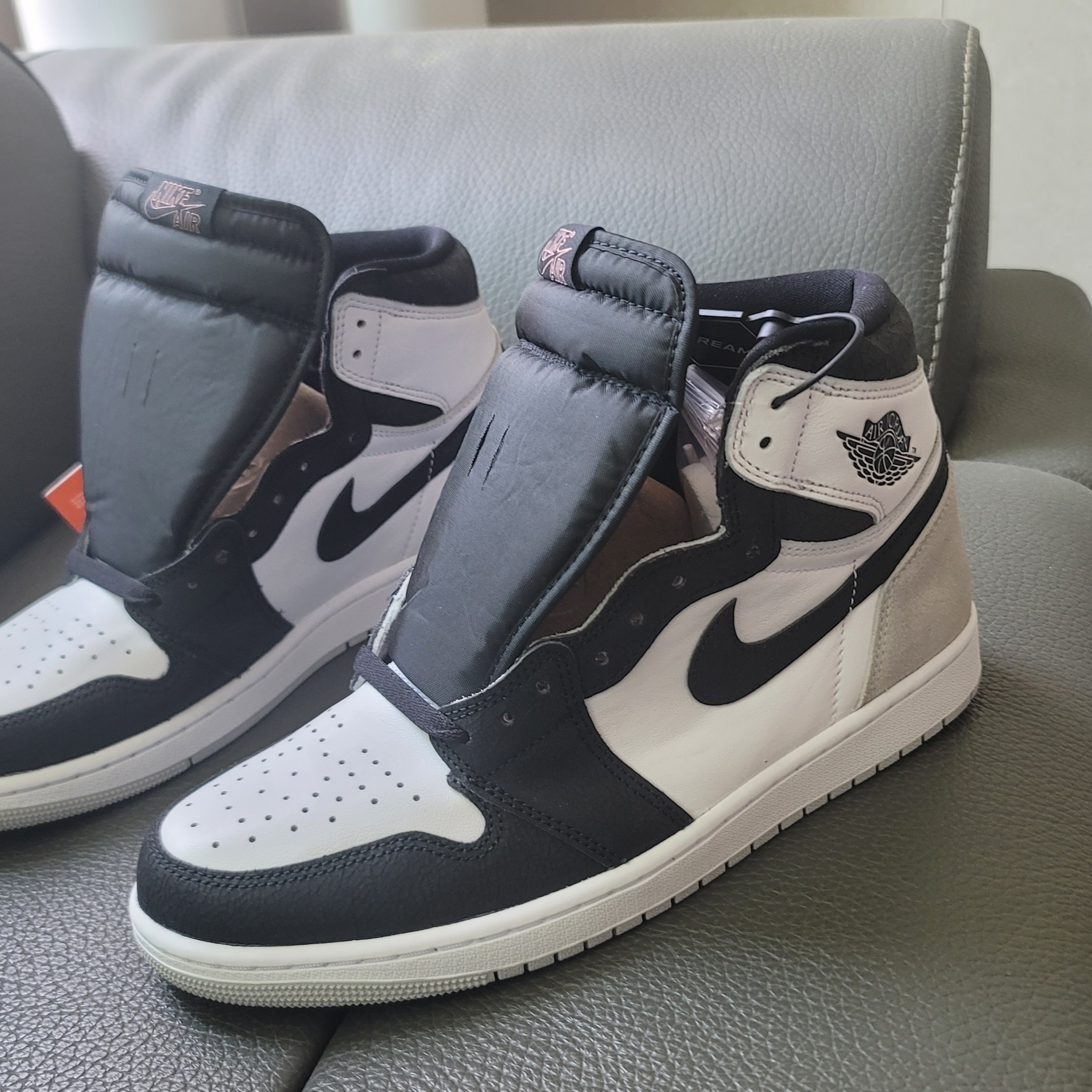 Jordan 1 Retro High OG Bleached Coral 착용 스타일 - 2