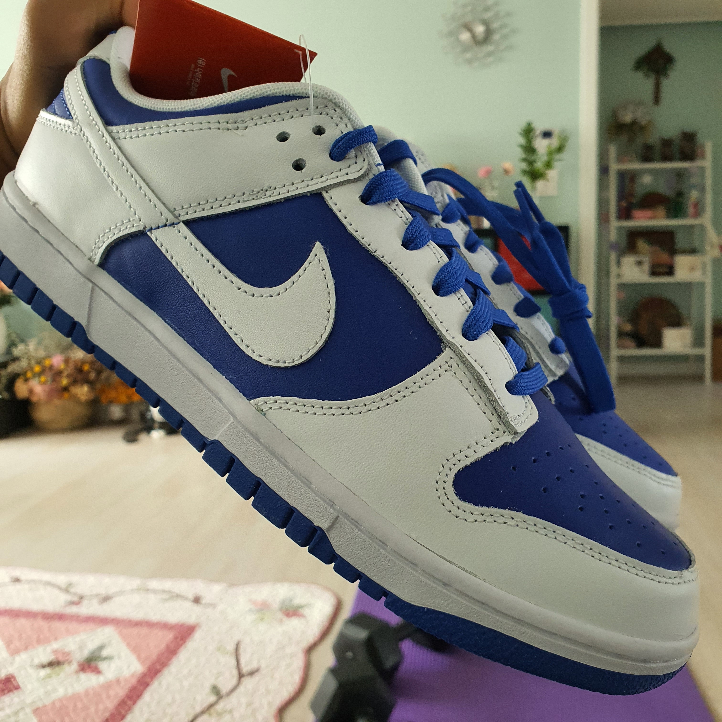 Nike Dunk Low Retro Racer Blue and White 착용 스타일 - 2