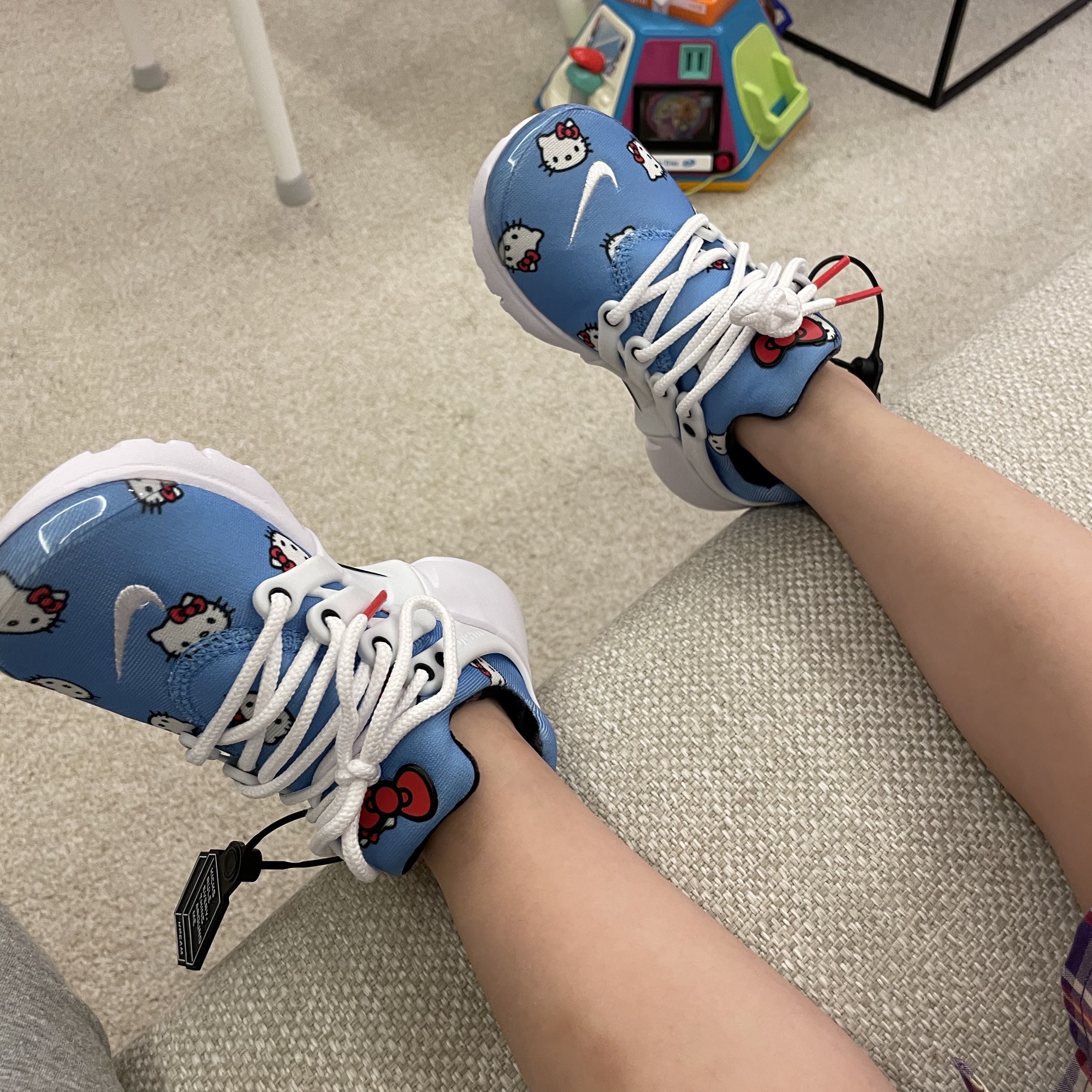 (PS) Nike x Hello Kitty Air Presto University Blue 착용 스타일 - 2