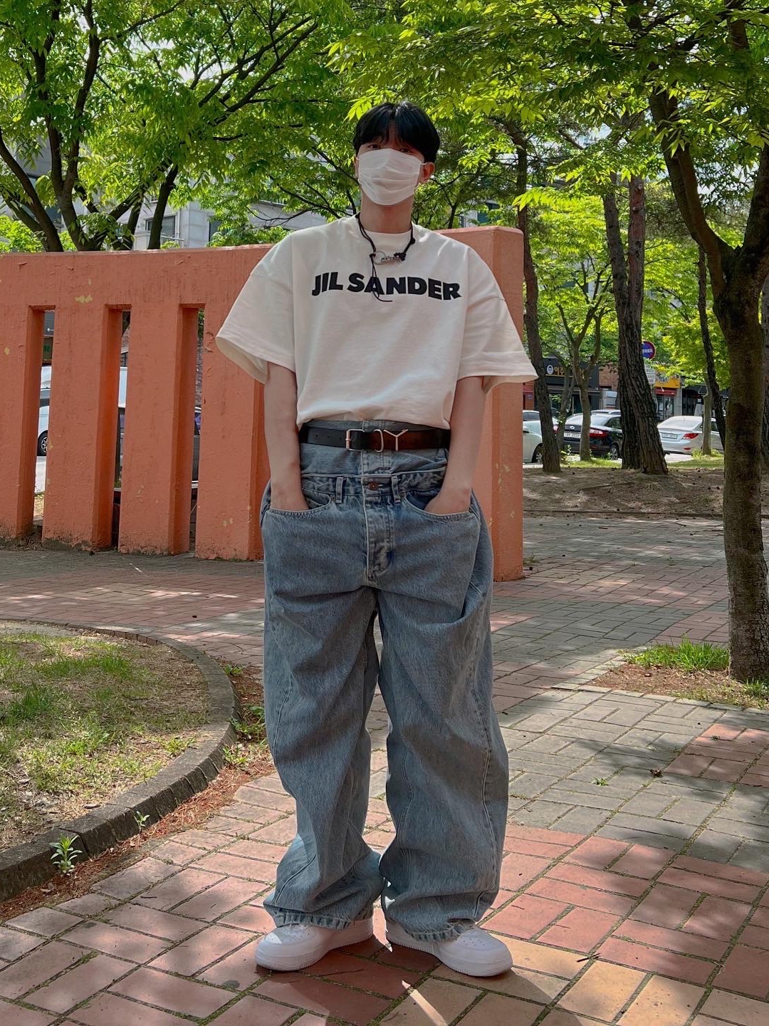 Jil Sander Logo T-Shirt Natural - 21FW, Our Legacy Ladon Leather Keychain Black 착용 스타일