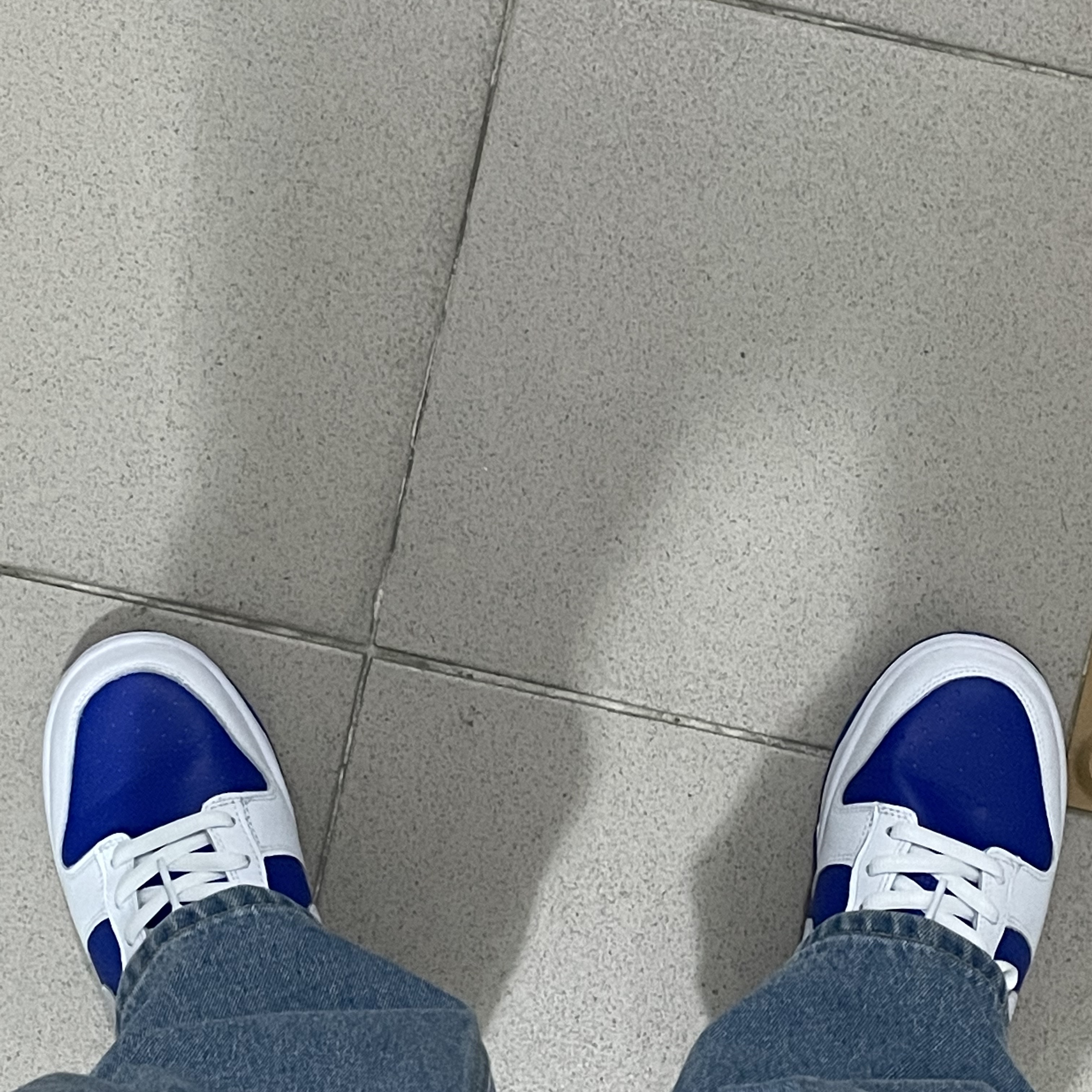 Nike Dunk Low Retro Racer Blue and White 착용 스타일