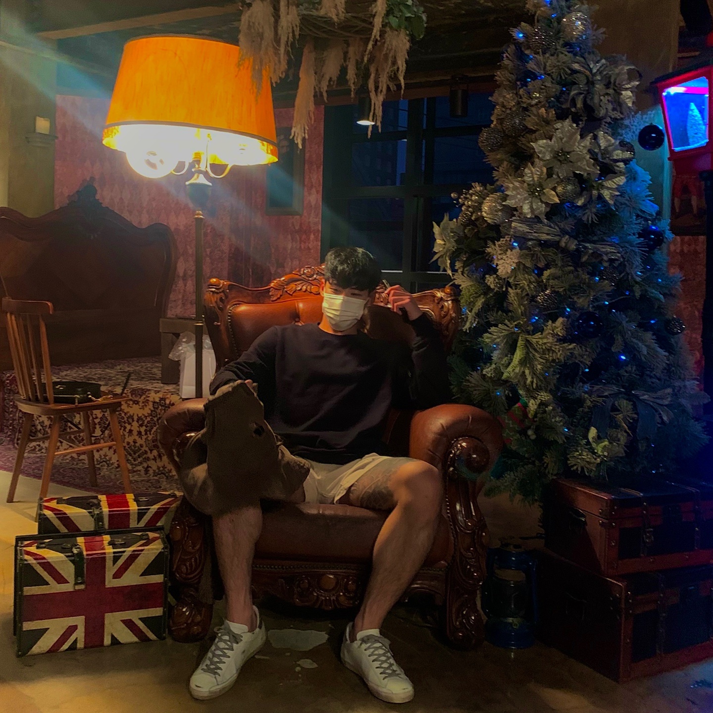 C.P. Company Light Fleece Crewneck Sweatshirt Black - 22SS, Golden Goose Superstar White Black Heel Tab Sneakers 착용 스타일