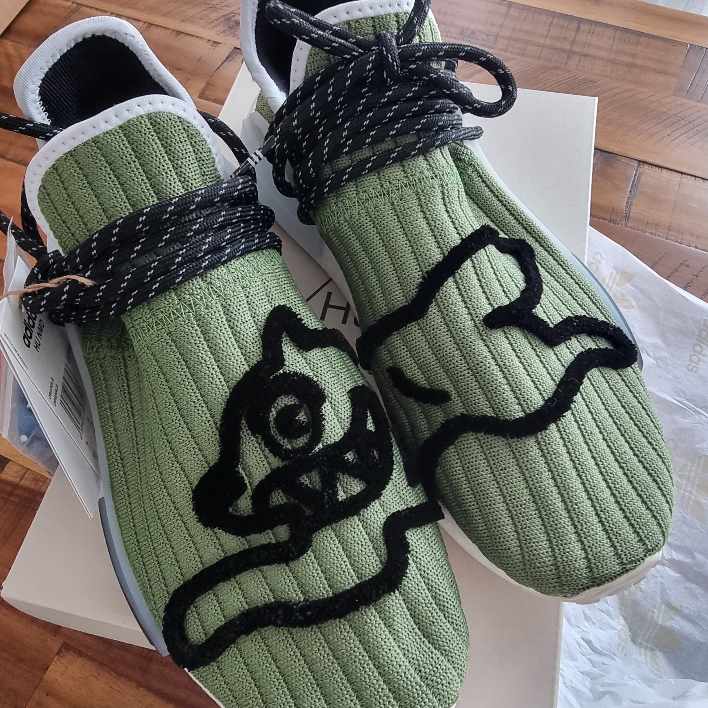 Adidas x Billionaire Boys Club x Pharrell Williams Hu NMD Running Dog 착용 스타일 - 1