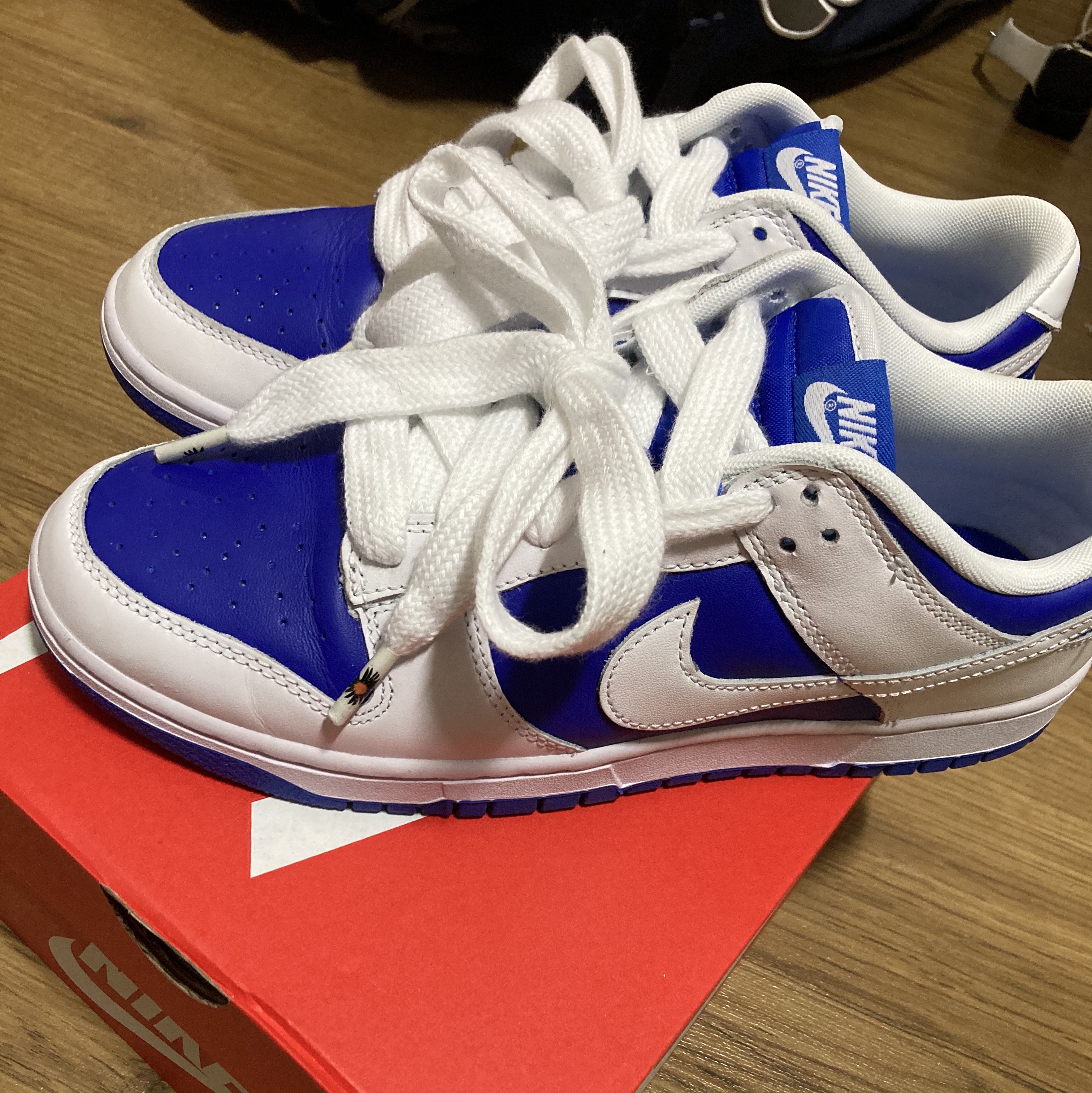 Nike Dunk Low Retro Racer Blue and White 착용 스타일 - 2