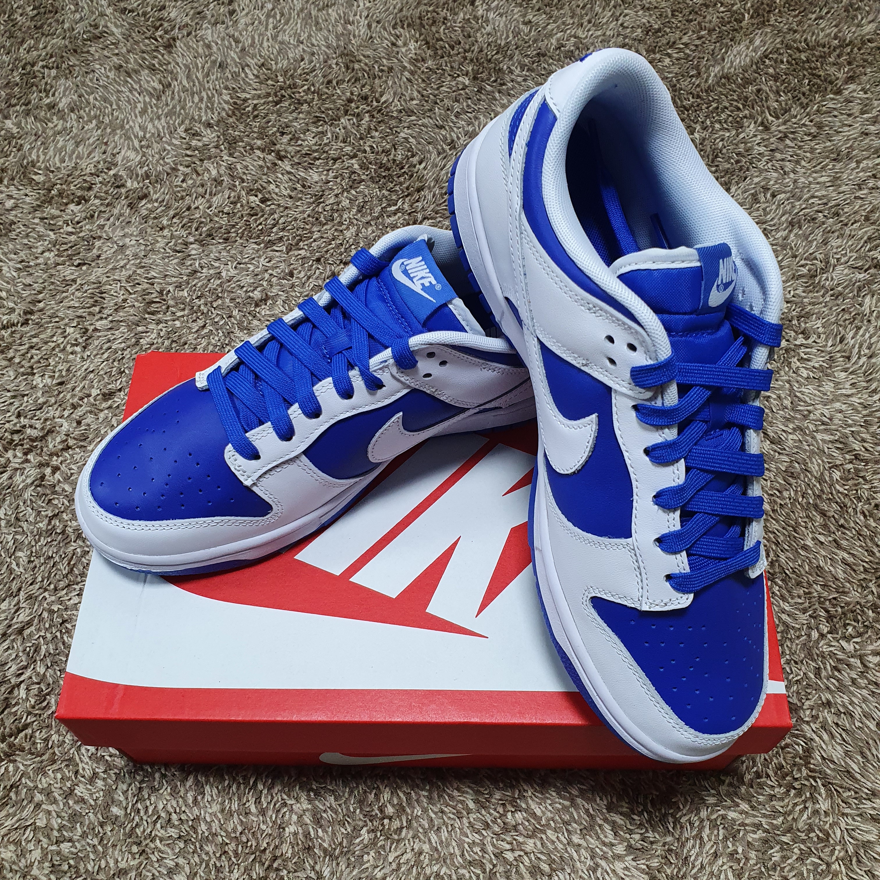 Nike Dunk Low Retro Racer Blue and White 착용 스타일 - 1