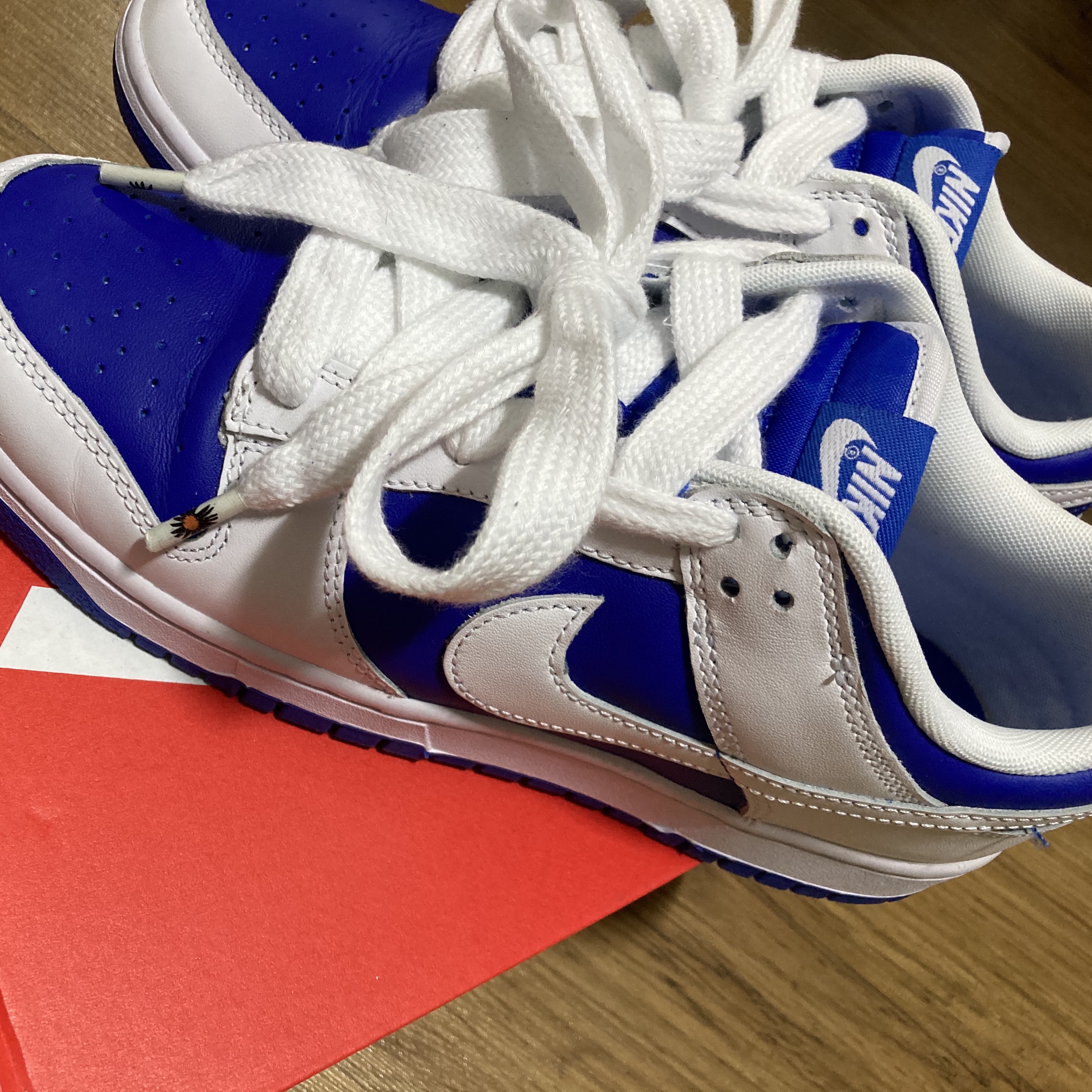 Nike Dunk Low Retro Racer Blue and White 착용 스타일 - 1
