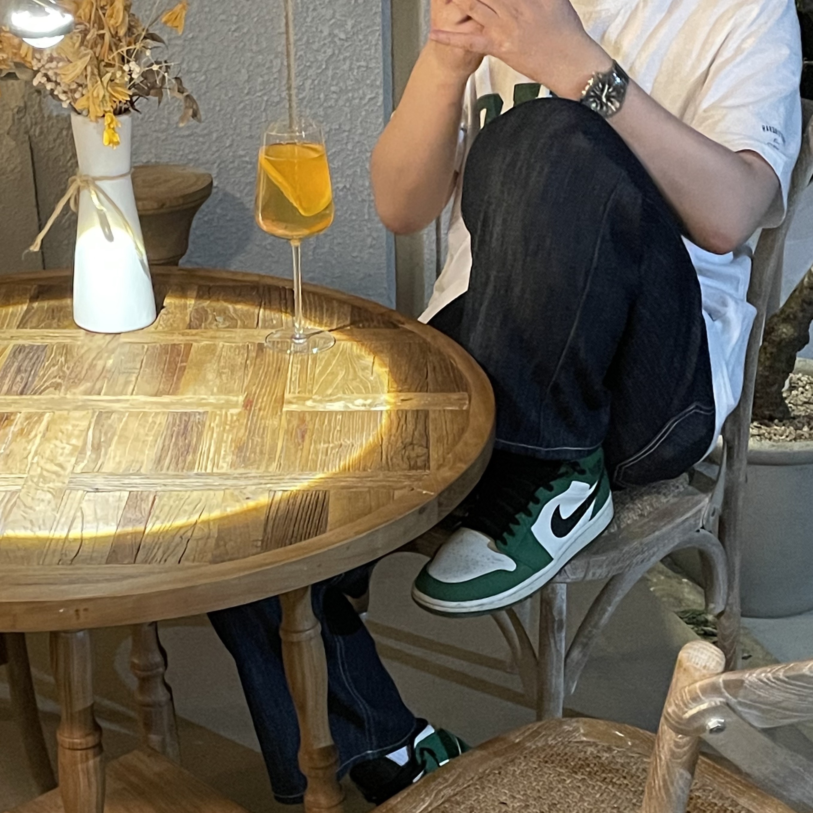 Jordan 1 Mid Pine Green 착용 스타일