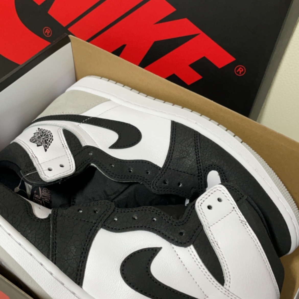 Jordan 1 Retro High OG Bleached Coral, (GS) Jordan 1 Retro High OG Bleached Coral 착용 스타일