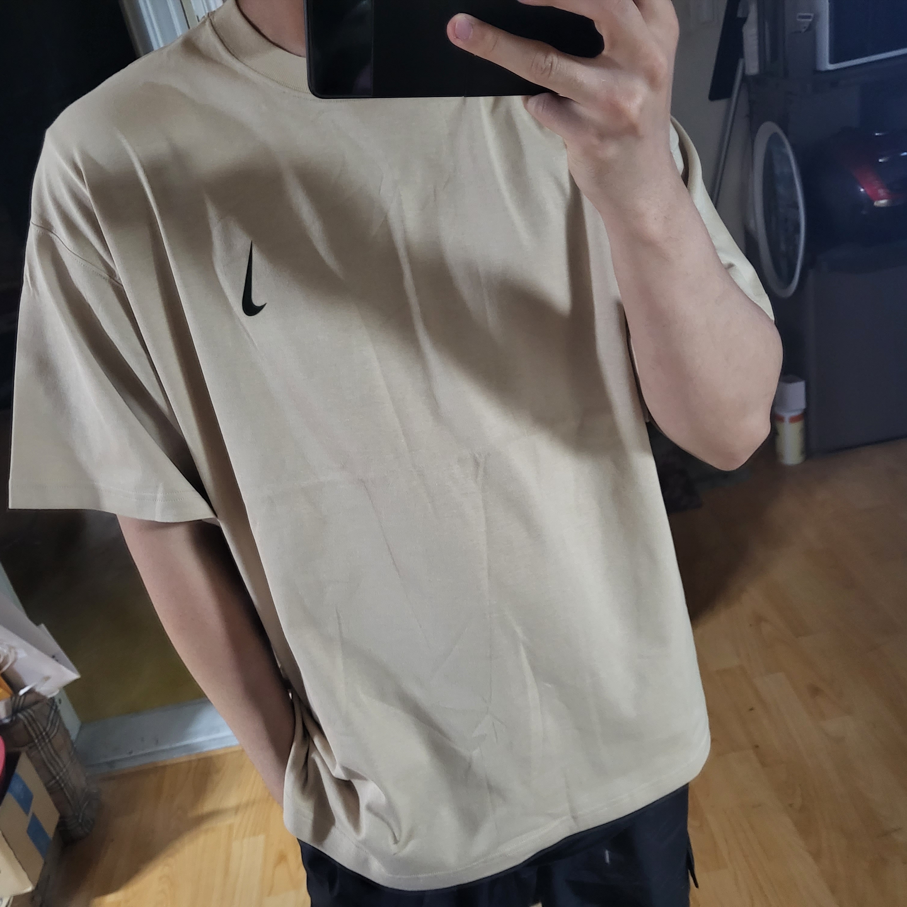 Nike x Billie Eilish NRG T-Shirt Mushroom - US/EU 착용 스타일