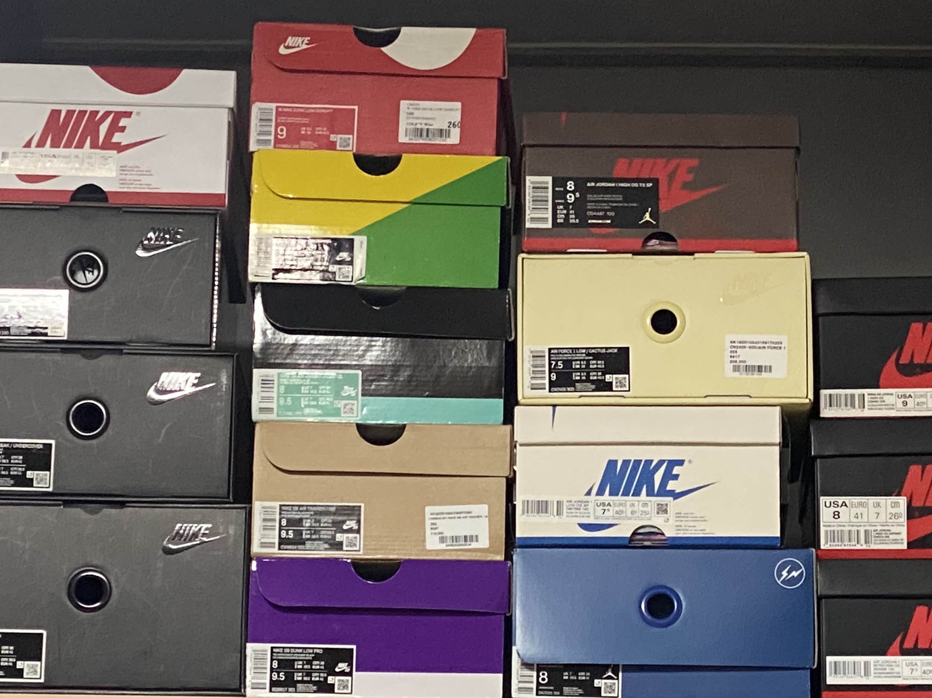 Nike x Matthew M Williams Zoom 004 Stone, Jordan 1 x Travis Scott Retro High OG SP Mocha 착용 스타일
