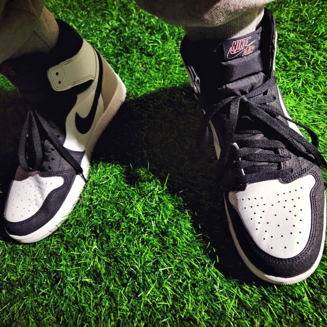 Jordan 1 Retro High OG Bleached Coral 착용 스타일 - 4