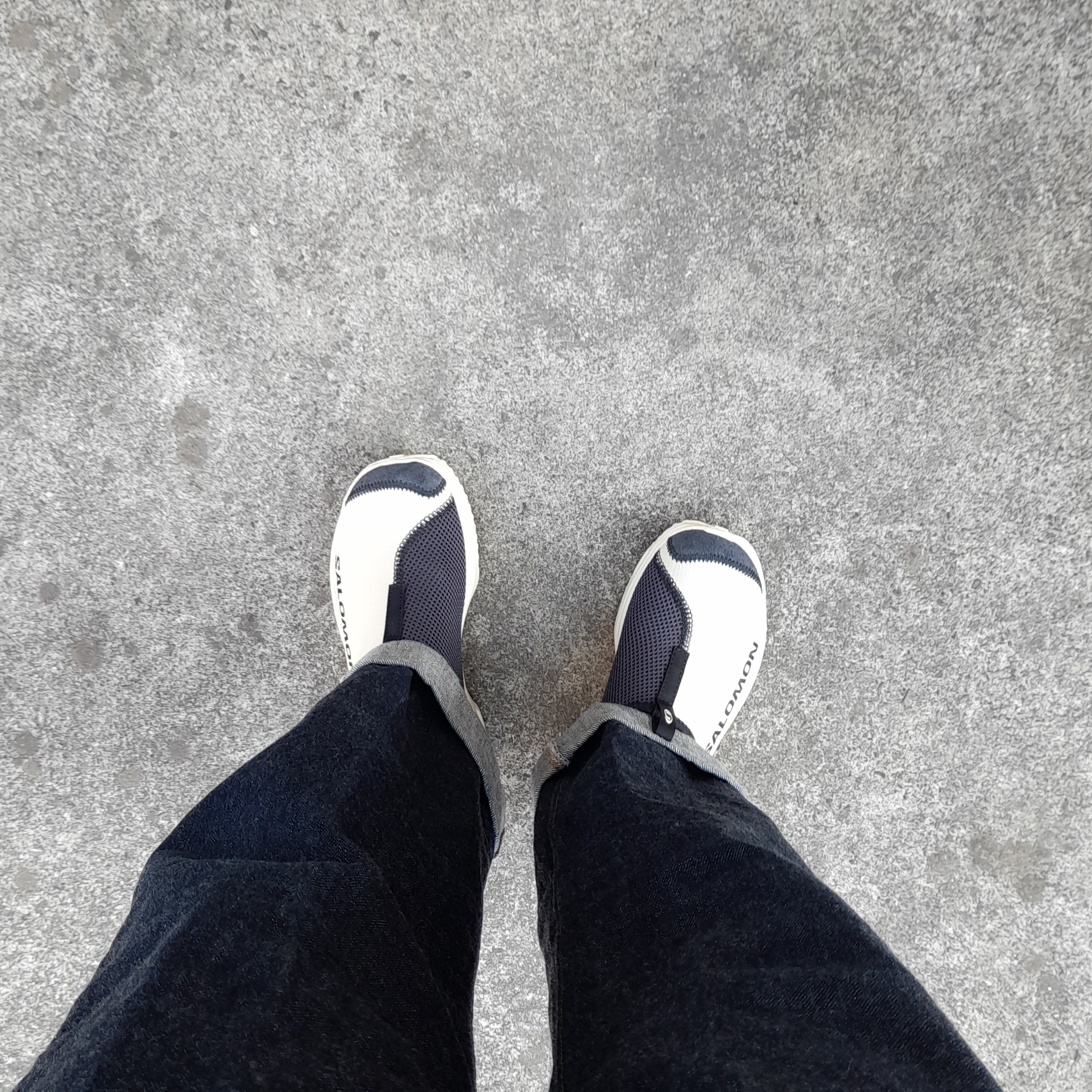 Salomon RX Slide 3.0 Bleached Sand 착용 스타일 - 1