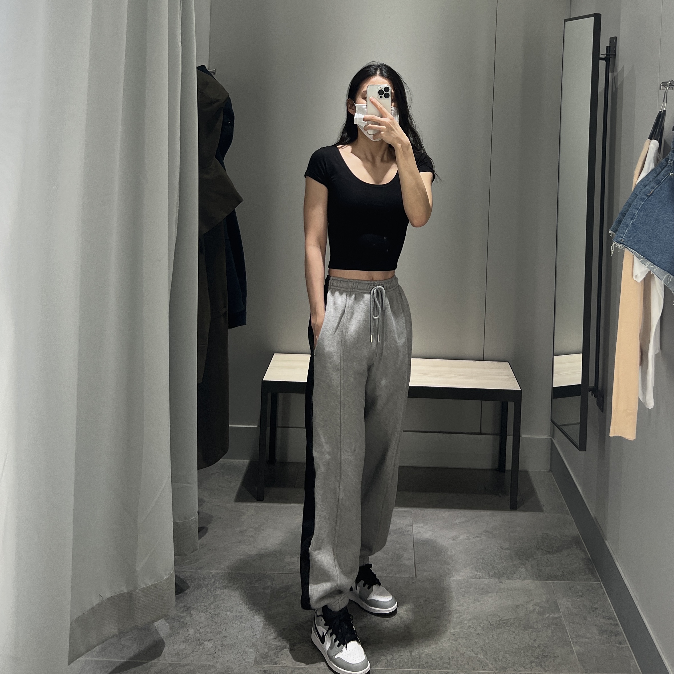 Jordan 1 Low Light Smoke Grey 착용 스타일