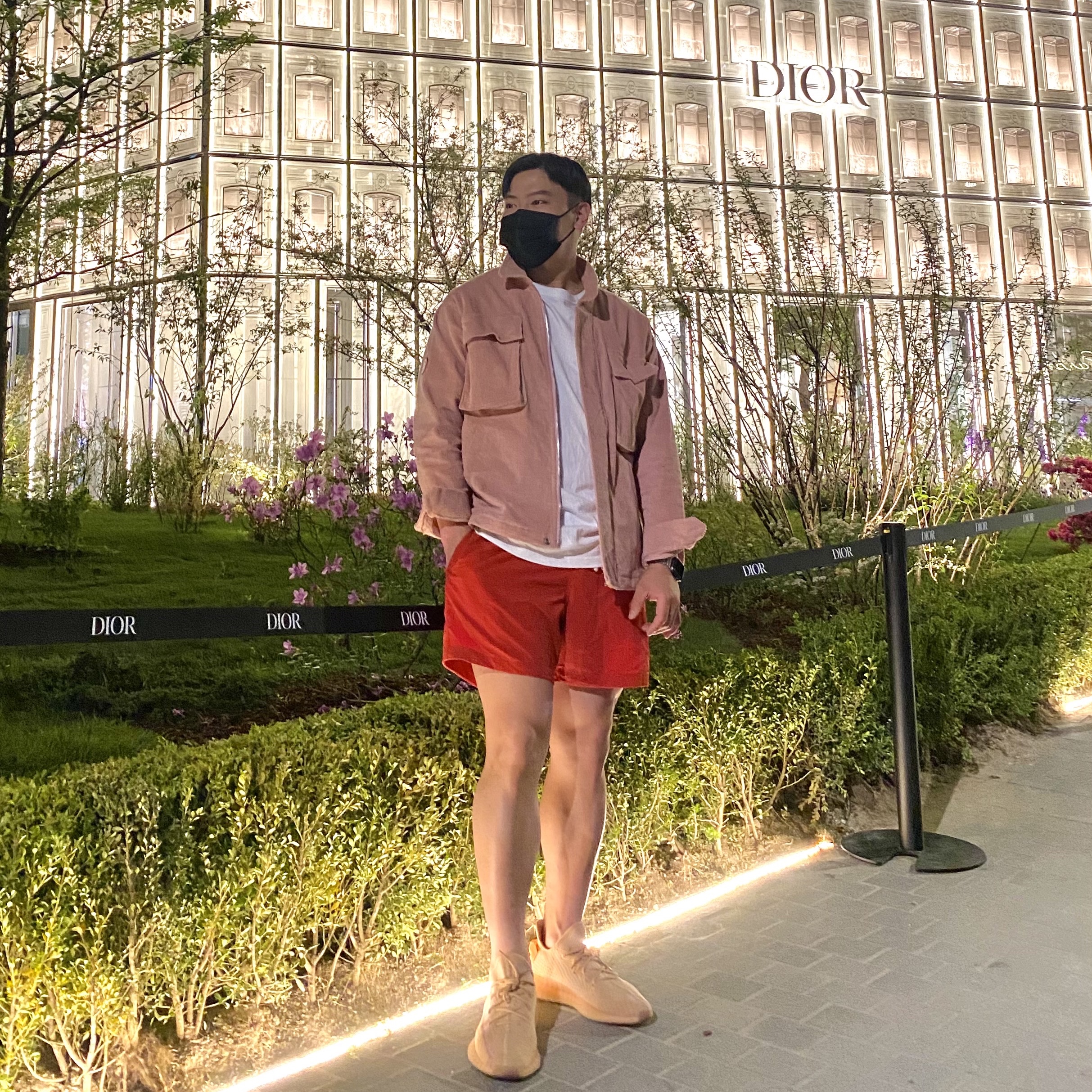 Adidas Yeezy Boost 350 V2 Clay 착용 스타일