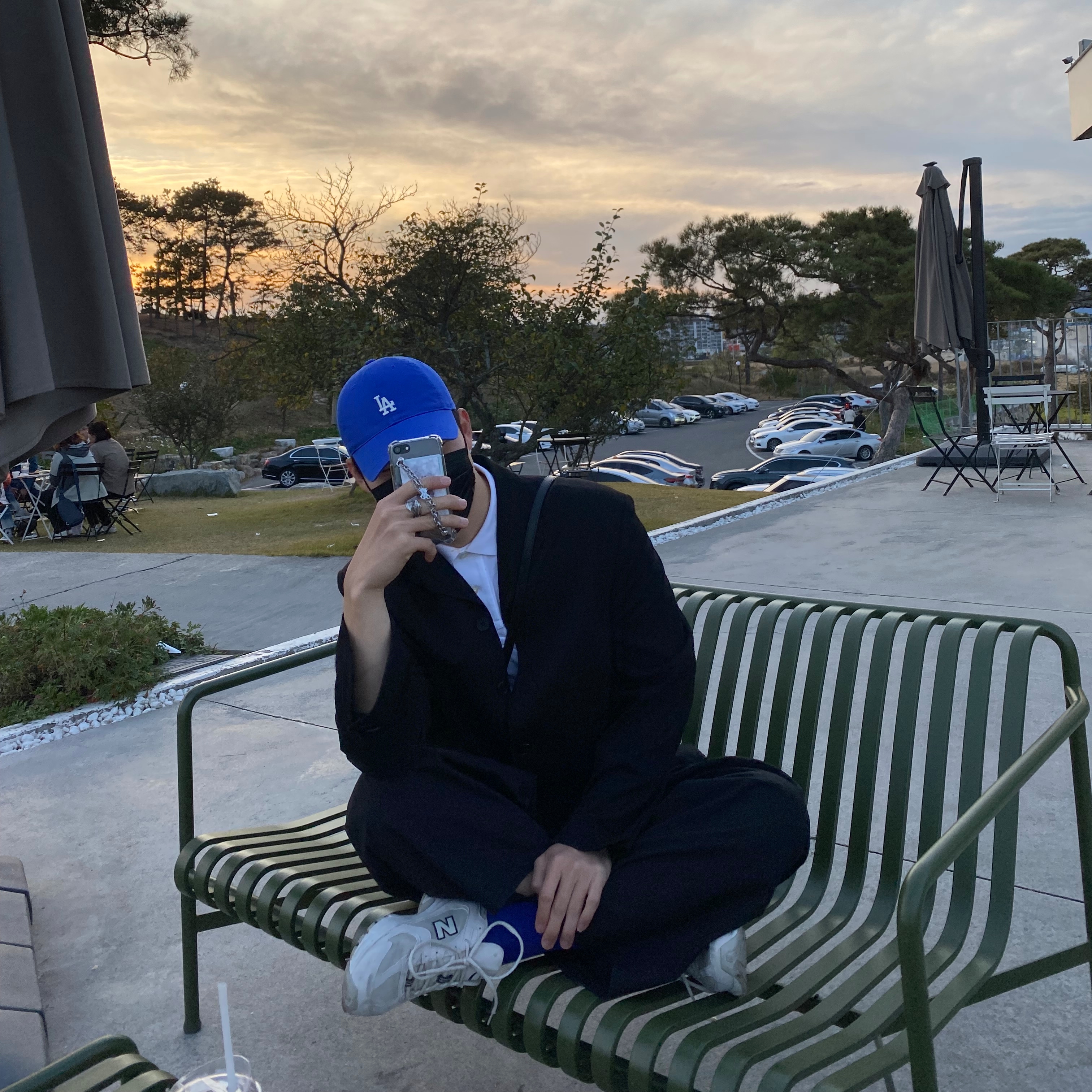 IAB Studio x LMC Socks Blue 착용 스타일