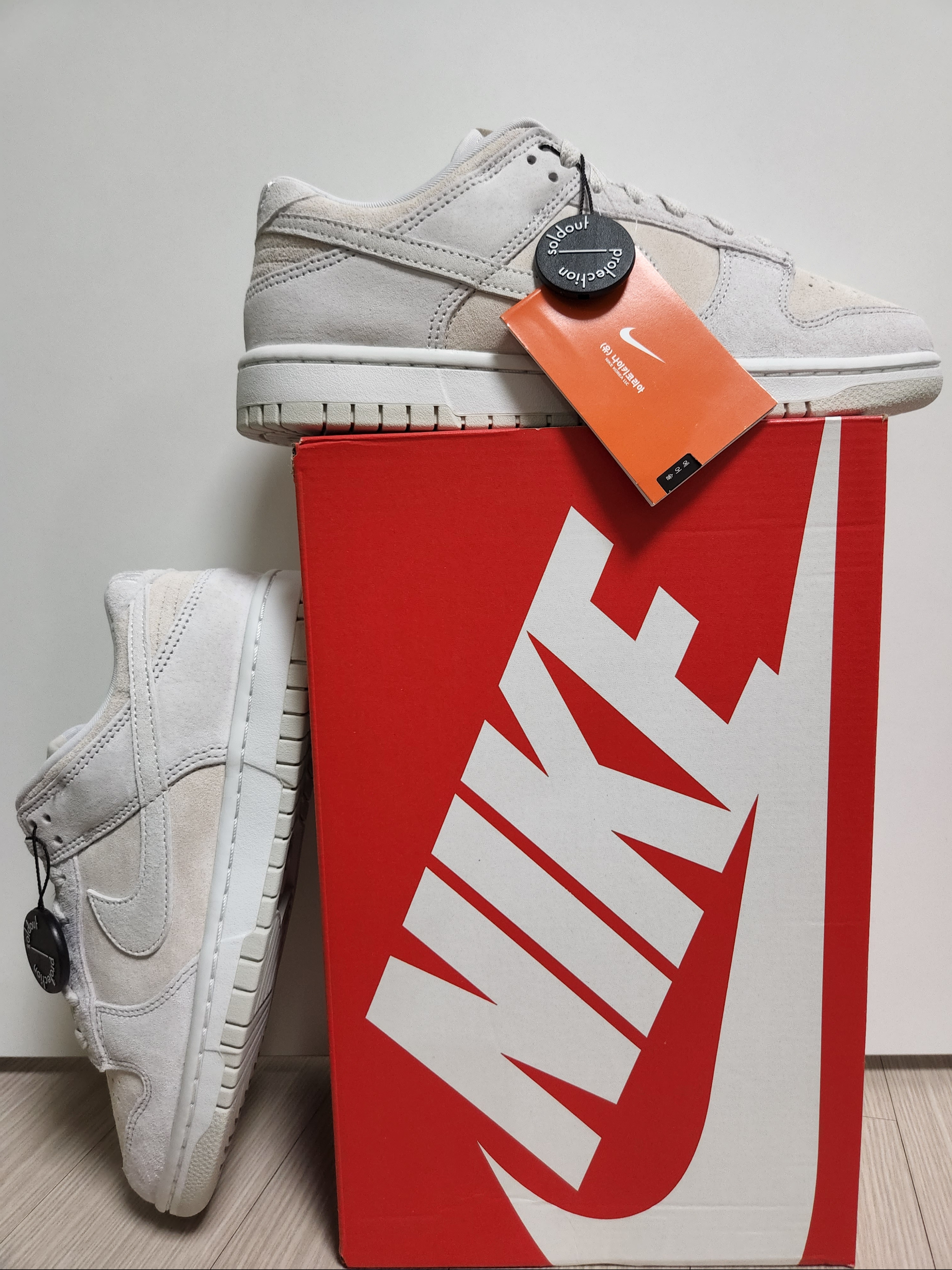 Nike Dunk Low Retro PRM Vast Grey 착용 스타일 - 1