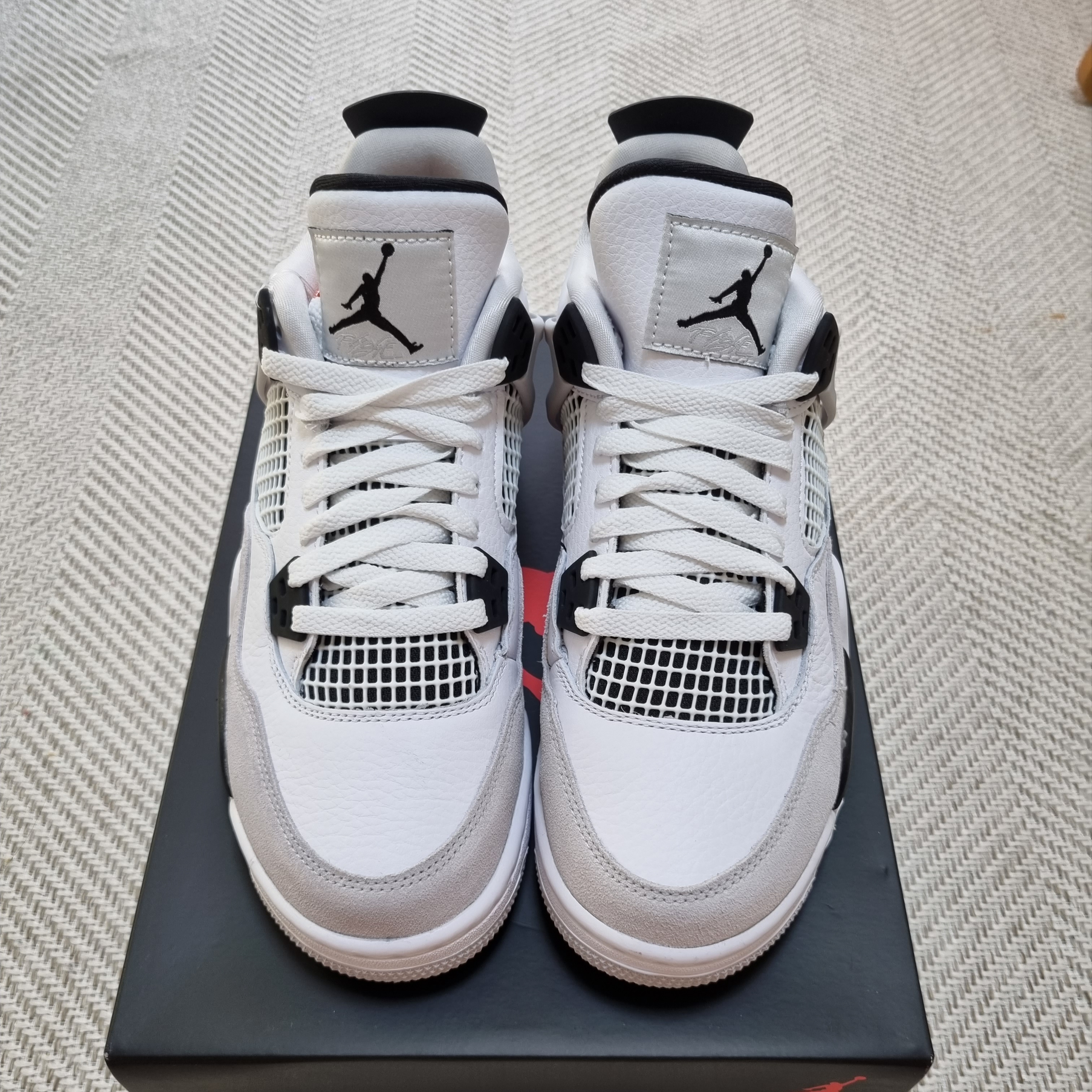 (GS) Jordan 4 Retro White and Black, (TD) Jordan 4 Retro White and Black 착용 스타일 - 4