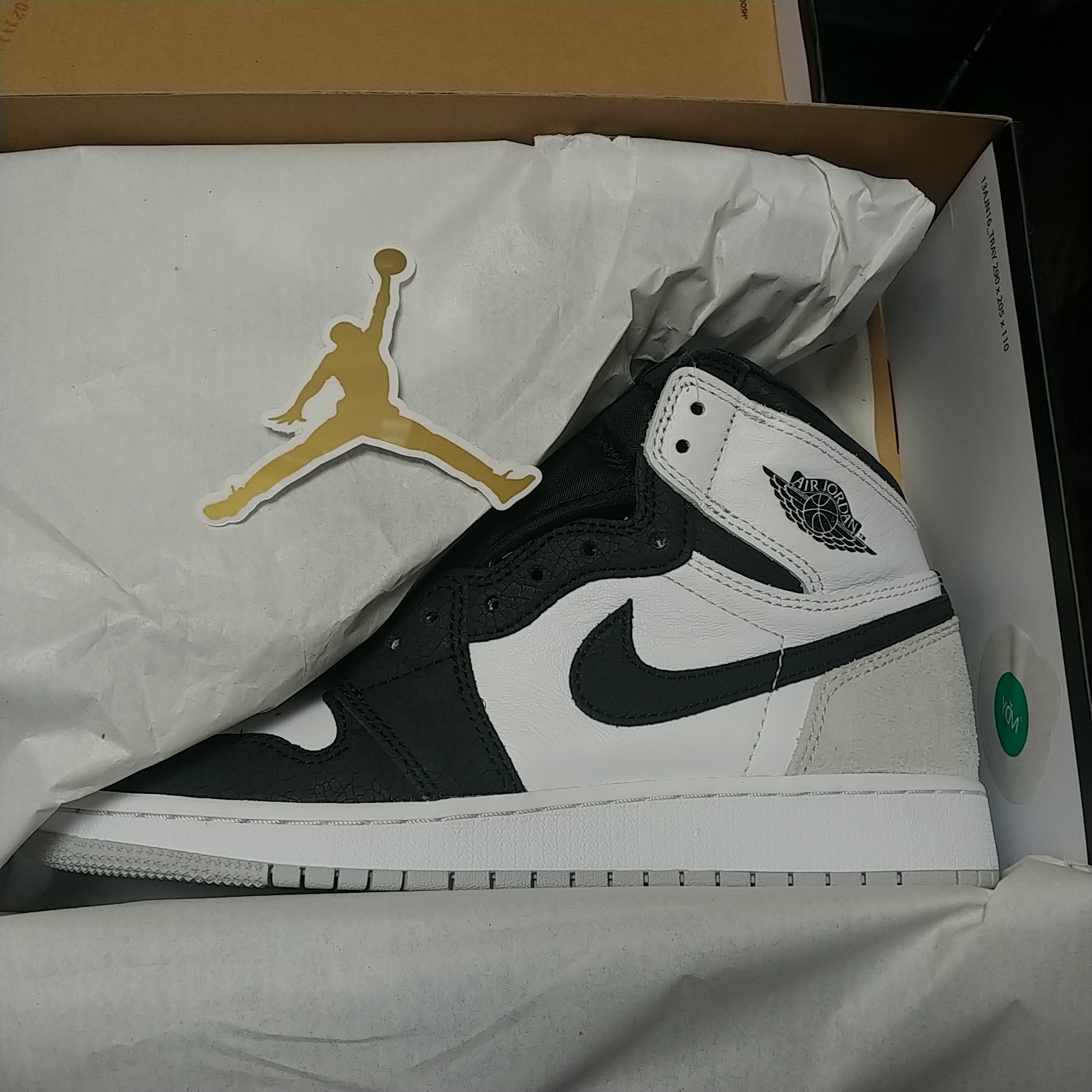 (GS) Jordan 1 Retro High OG Bleached Coral 착용 스타일 - 2