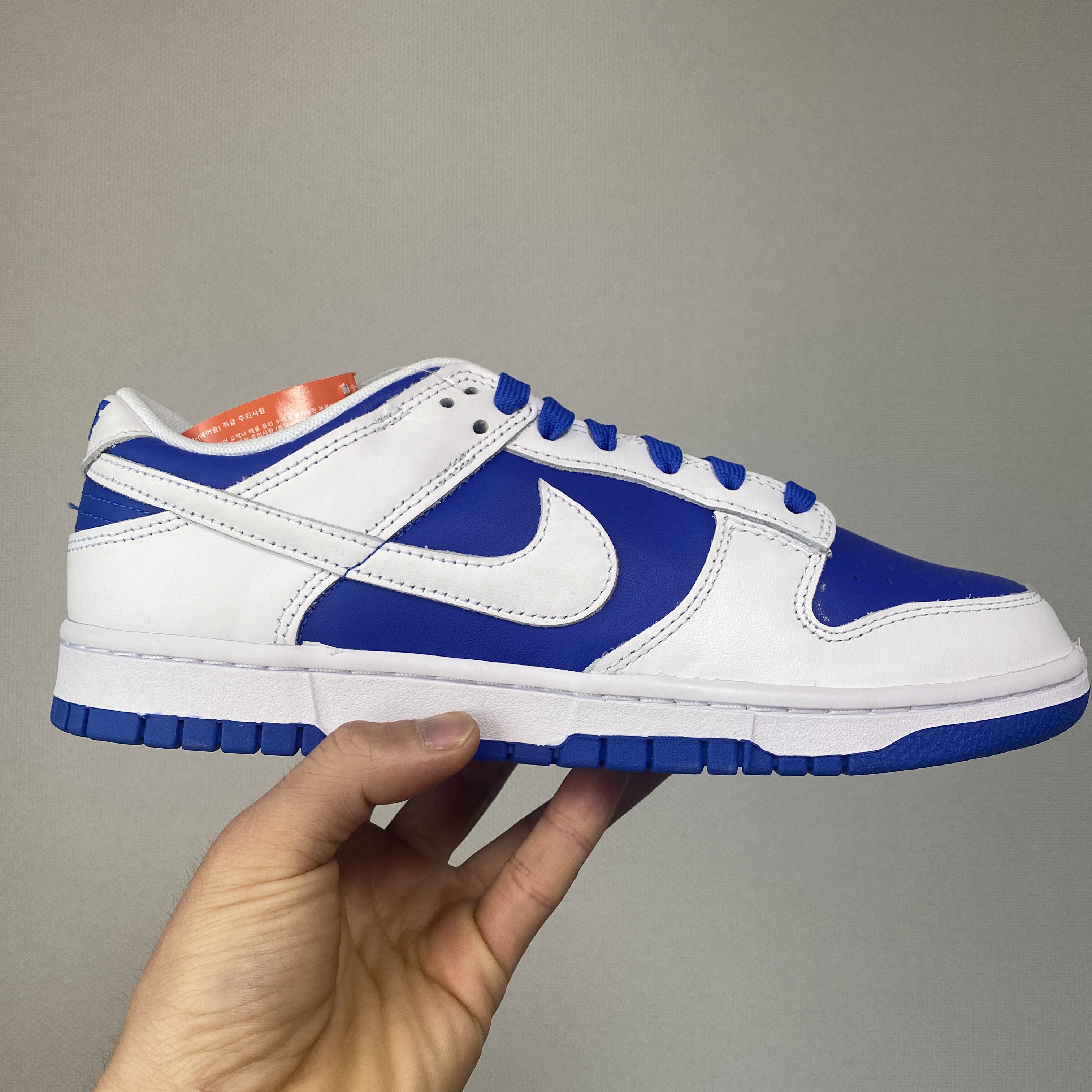Nike Dunk Low Retro Racer Blue and White 착용 스타일