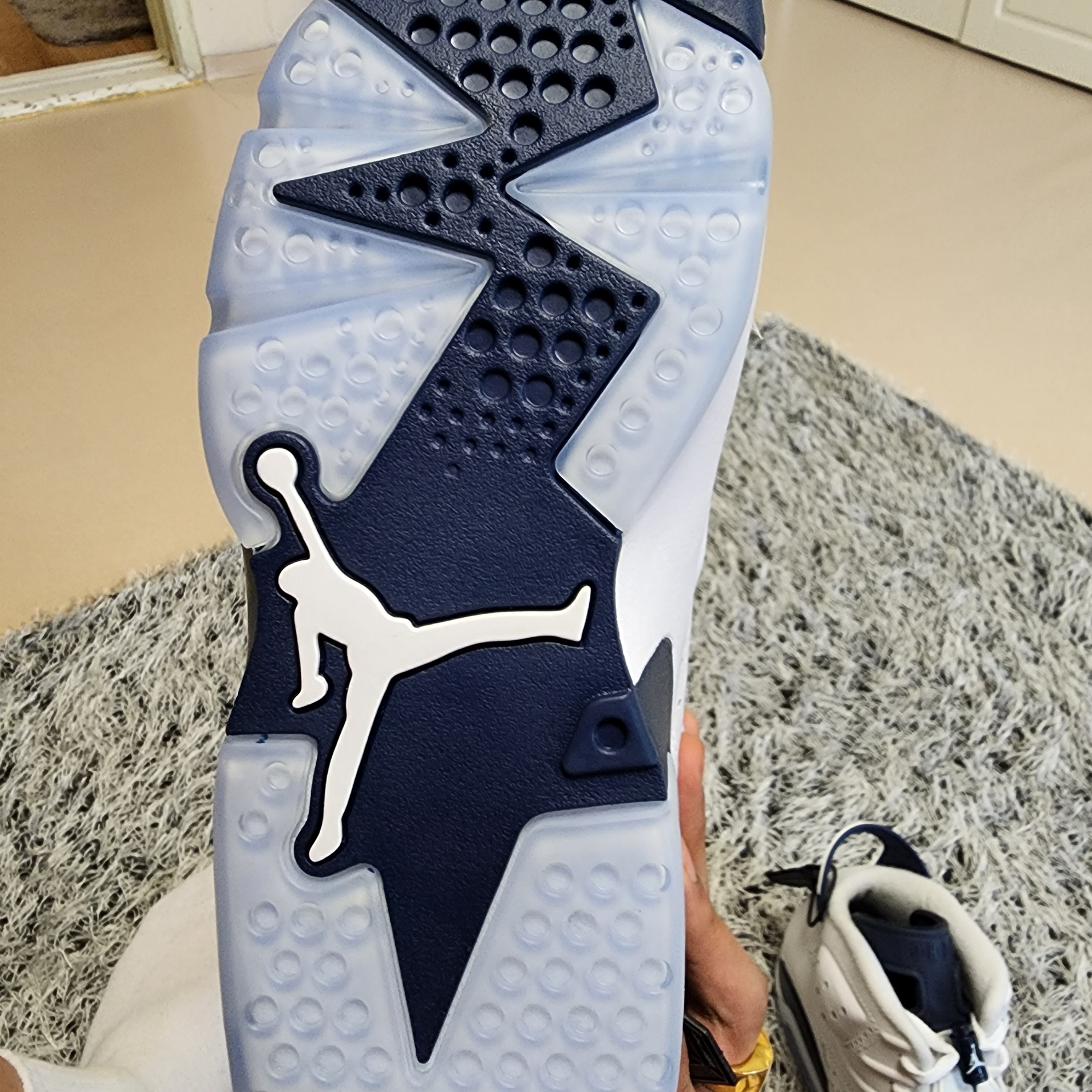 Jordan 6 Retro Midnight Navy 착용 스타일 - 2