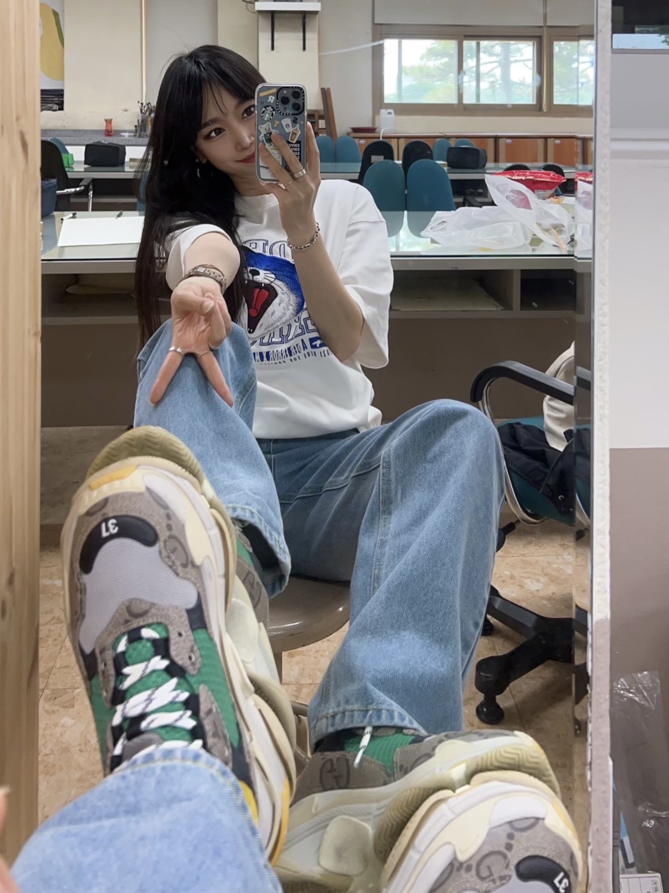 Maison Kitsune x Ader Error Yawn Fox T-Shirt Off White, (W) Balenciaga x Gucci The Hacker Project Triple S Sneakers Beige Ebony GG Supreme Yellow Green 착용 스타일