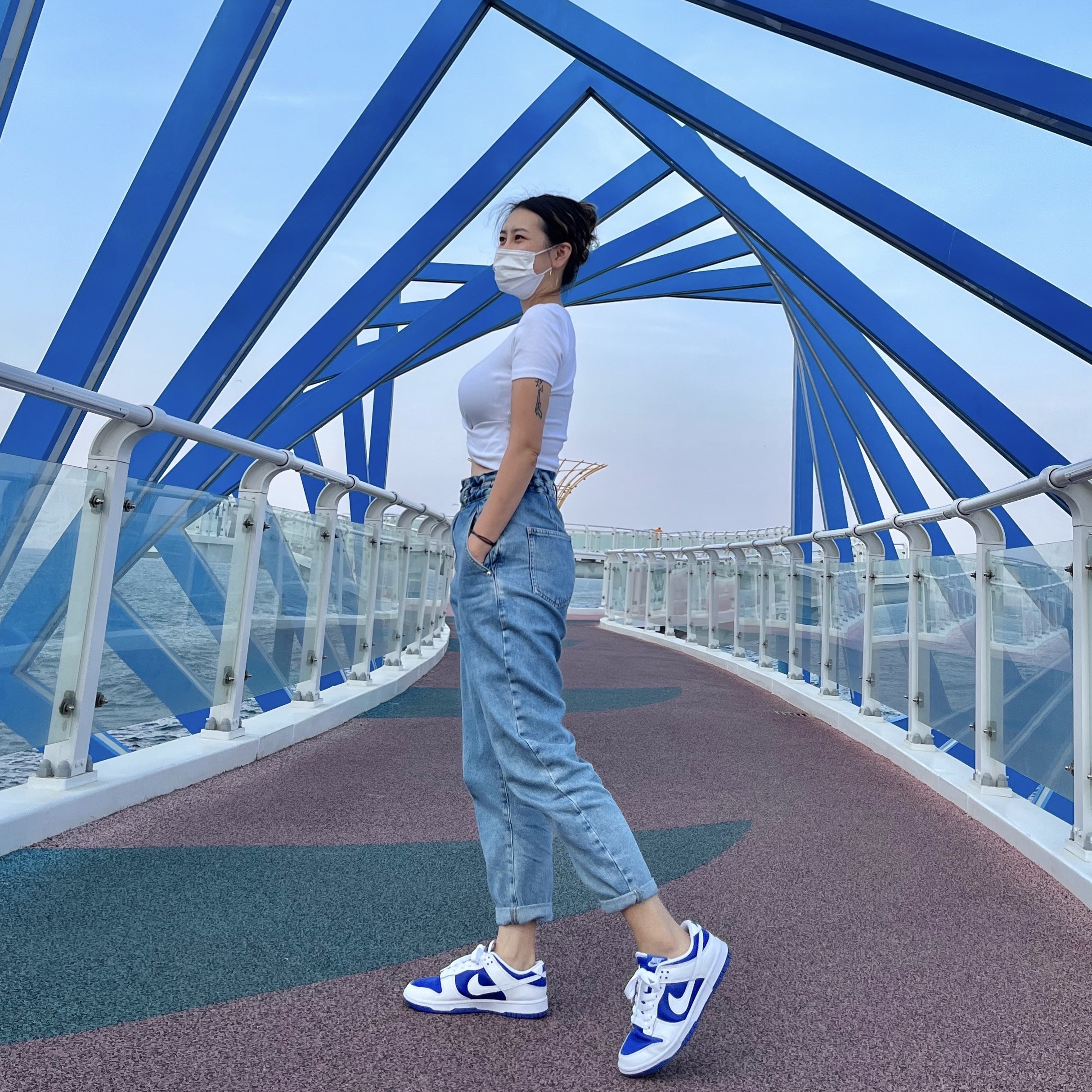Nike Dunk Low Retro Racer Blue and White 착용 스타일