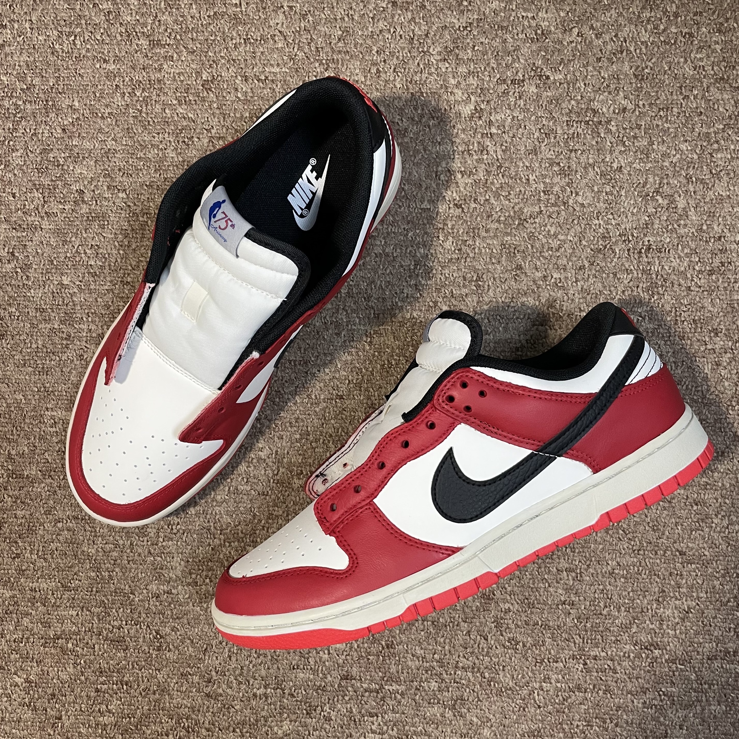 Nike x NBA Dunk Low Retro EMB Black and Chile Red, (GS) Nike x NBA Dunk Low Black and Chile Red 착용 스타일 - 2