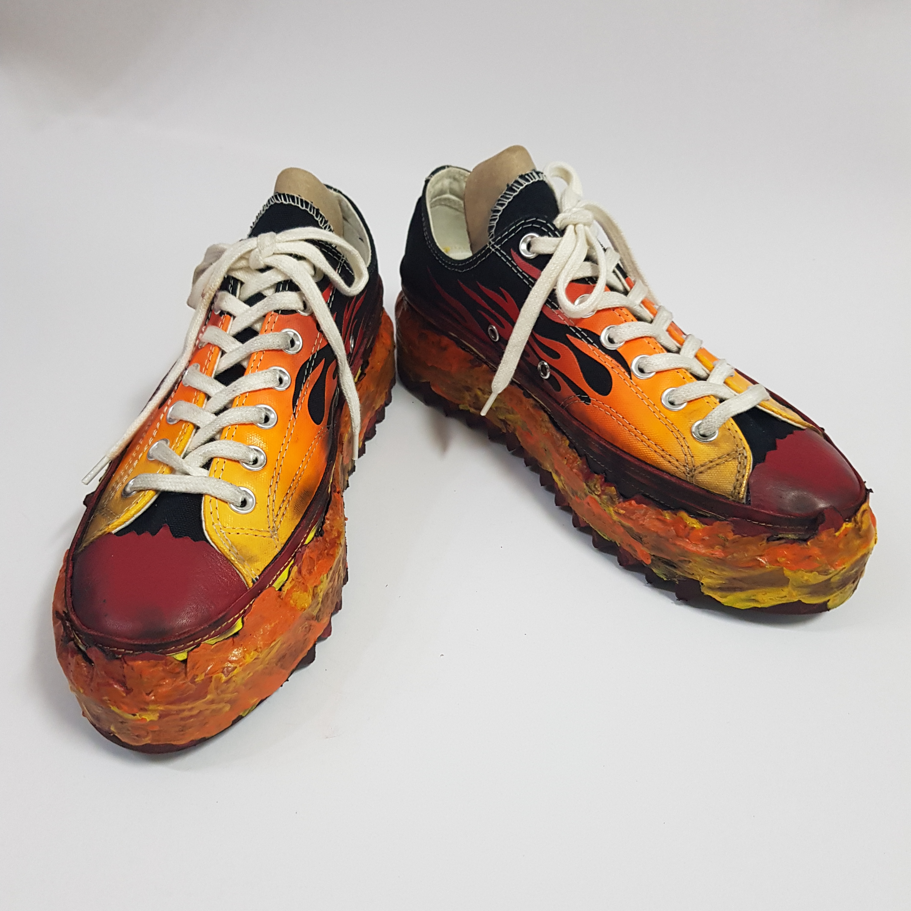 Converse Chuck 70 Ox Archive Print Flames Black, Converse Chuck Taylor All Star High Archive Print - White Flame 착용 스타일 - 3