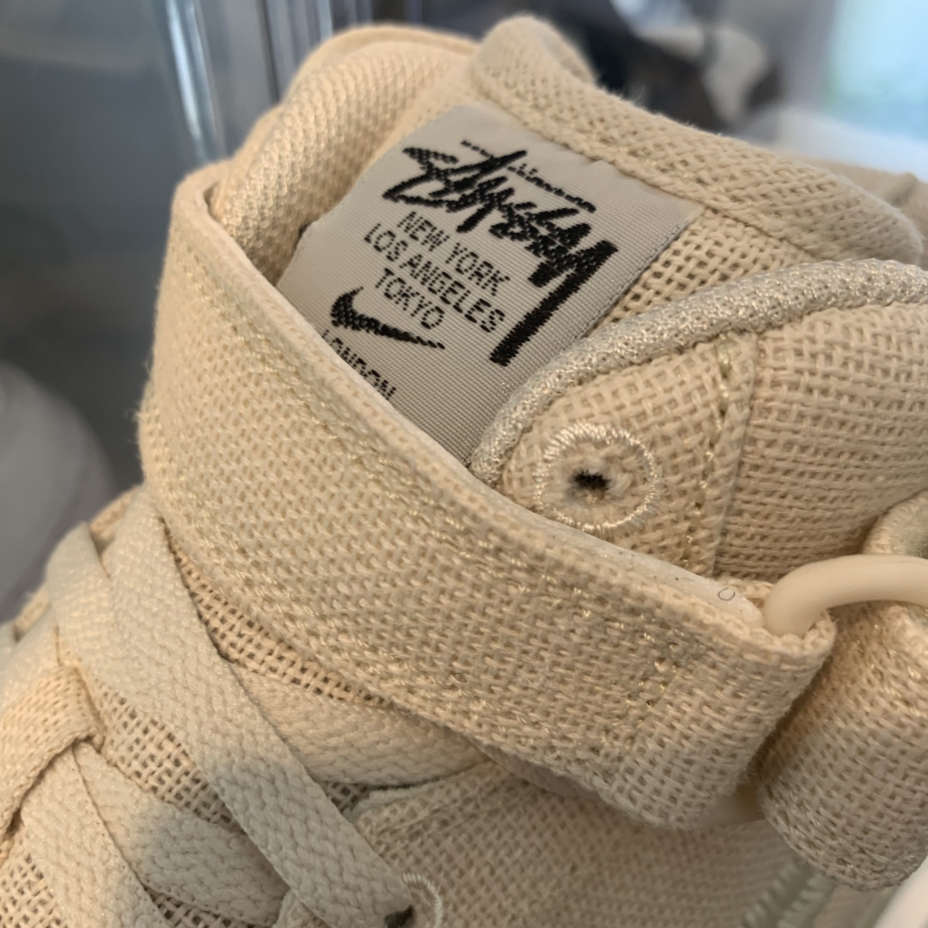 Nike x Stussy Air Force 1 '07 Mid SP Fossil 착용 스타일 - 2