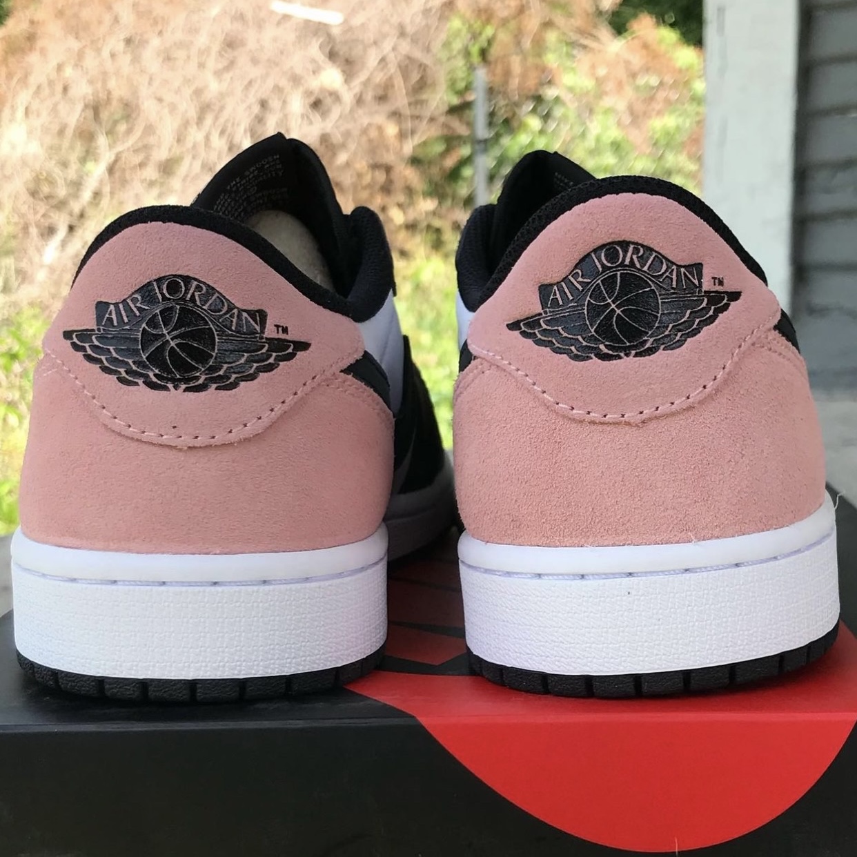 Jordan 1 Retro Low OG Bleached Coral, (GS) Jordan 1 Low OG Bleached Coral 착용 스타일 - 5