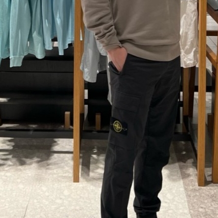 Stone Island 313L1 Old Dye Treatment Cargo Pants Steel Grey - 21FW 착용 스타일