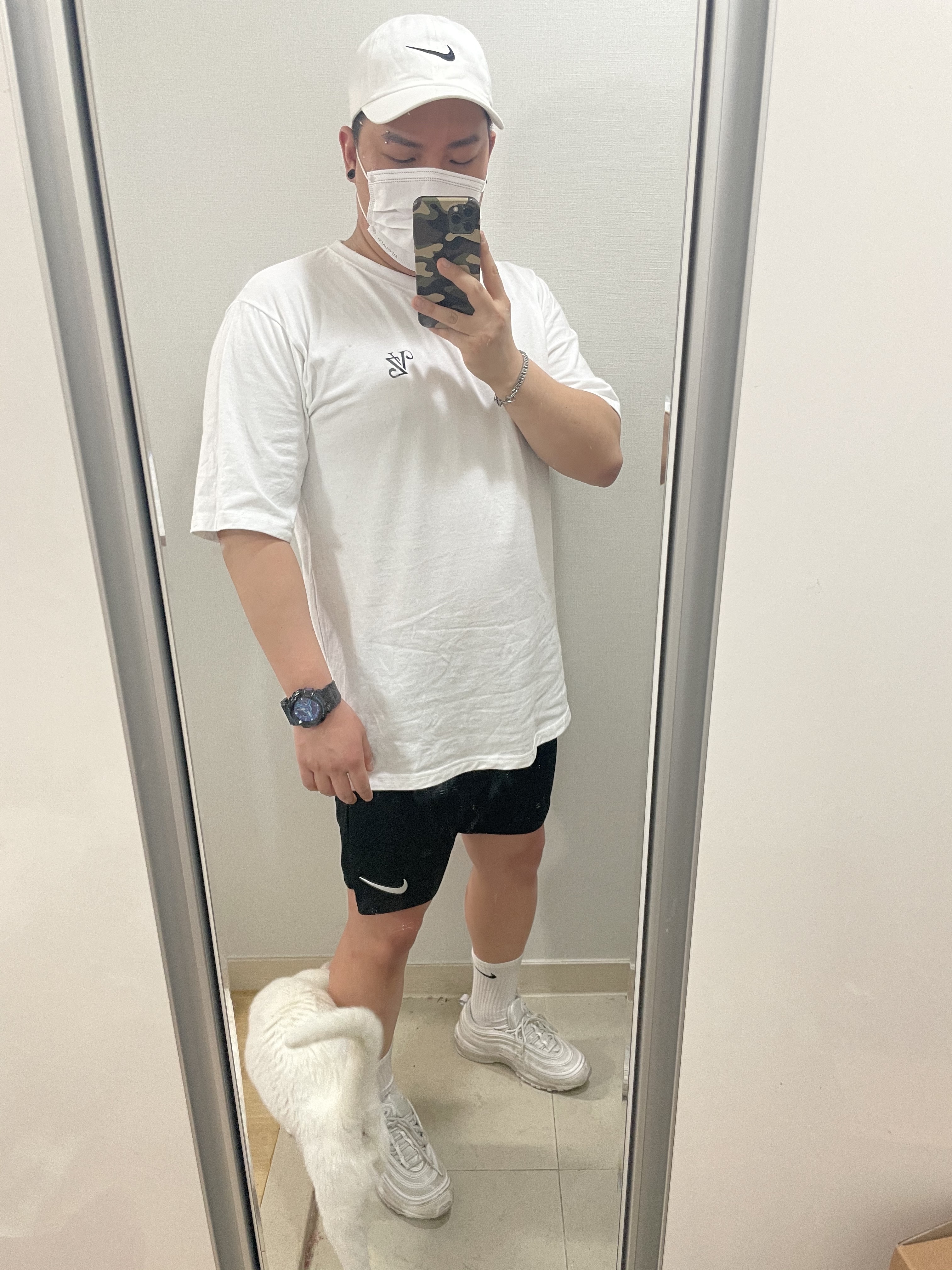 (W) Nike Air Max 97 White Pure Platinum 착용 스타일 - 3