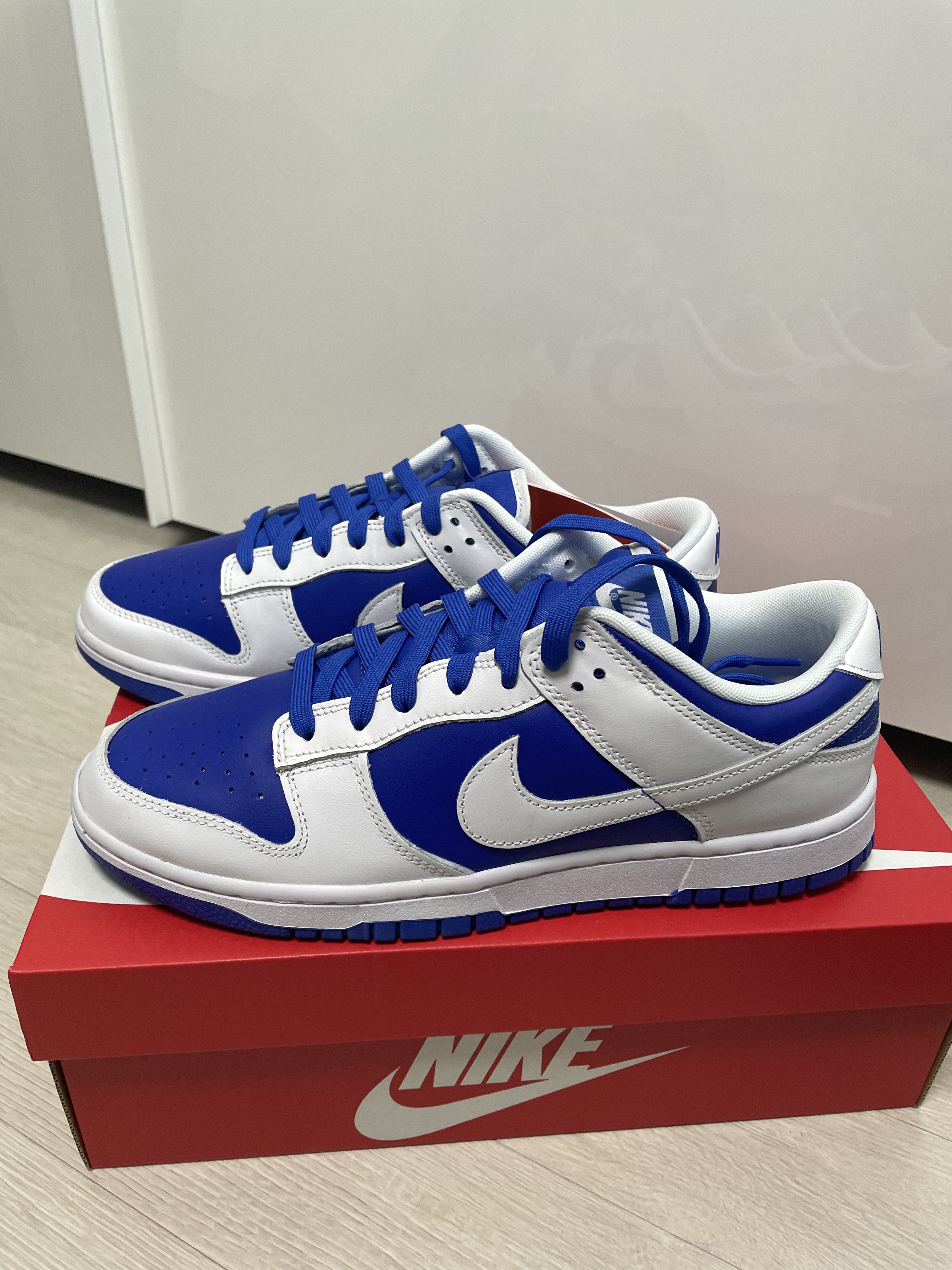 Nike Dunk Low Retro Racer Blue and White 착용 스타일 - 2