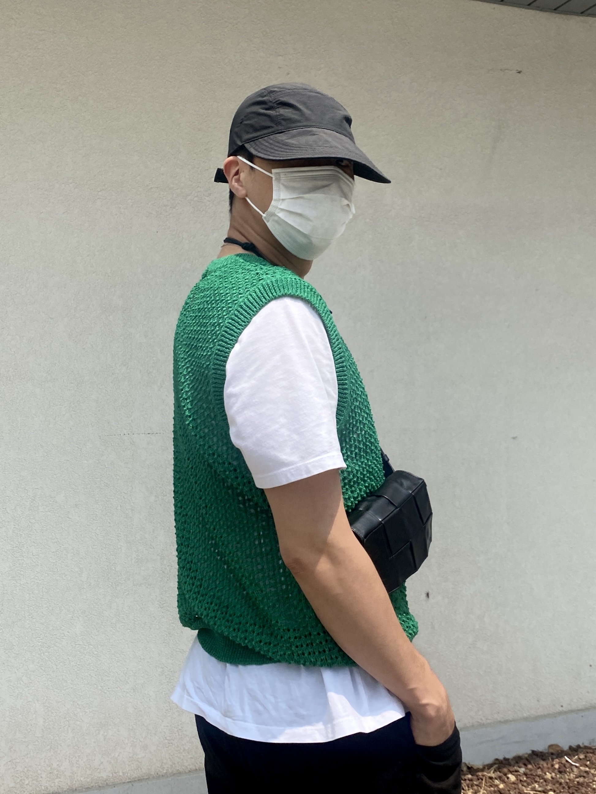 Our Legacy Ladon Leather Keychain Black, Maison Margiela Fusion Low Top Sneakers Black White Red 착용 스타일 - 4