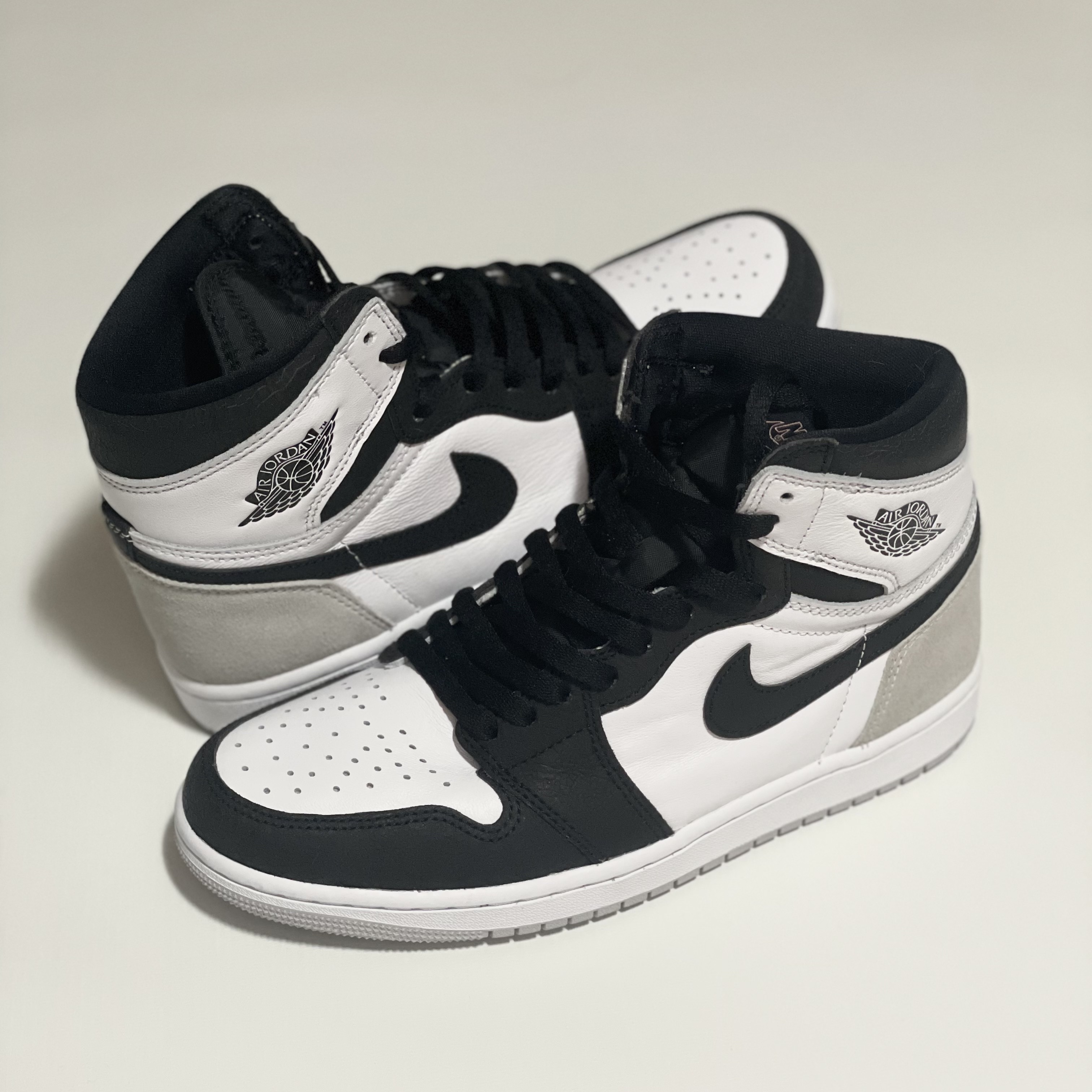 Jordan 1 Retro High OG Bleached Coral 착용 스타일 - 1