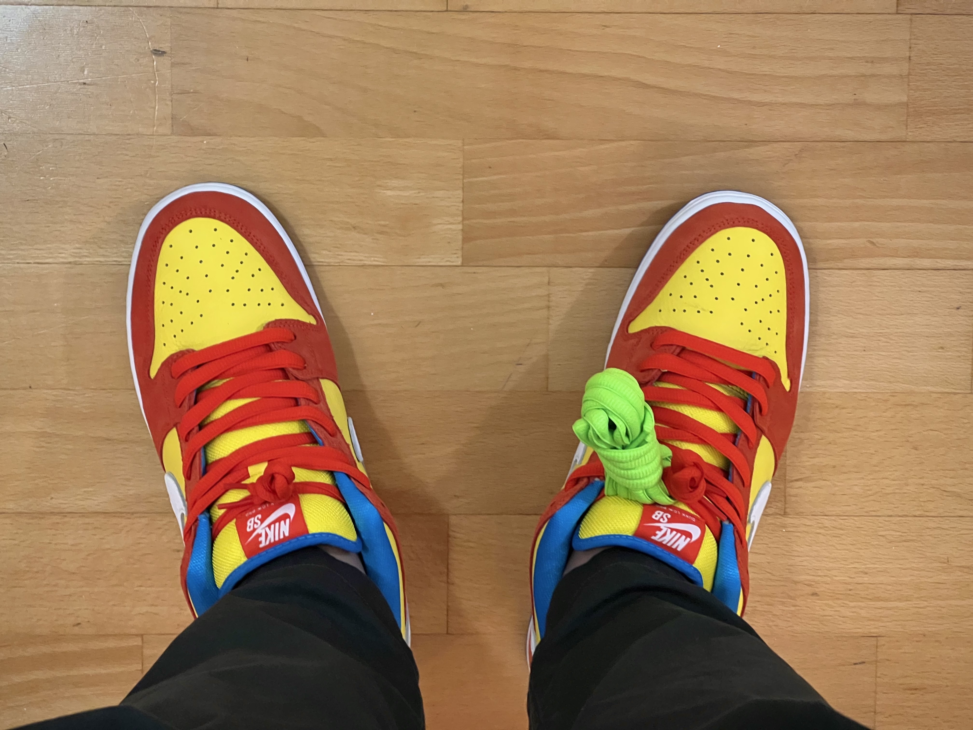 Nike SB Dunk Low Pro Habanero Red 착용 스타일 - 5