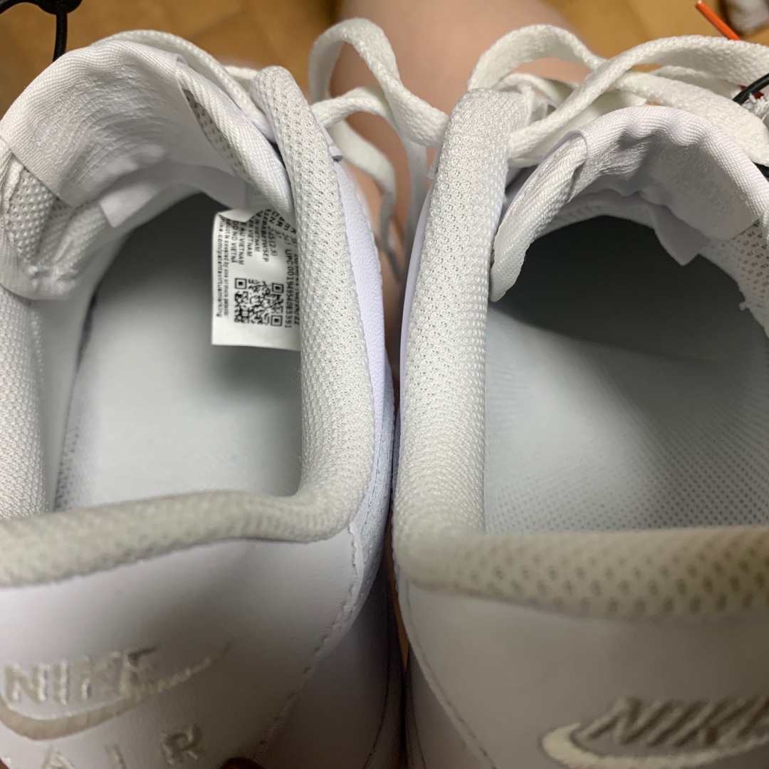 (W) Nike Air Force 1 '07 Low White 착용 스타일 - 1