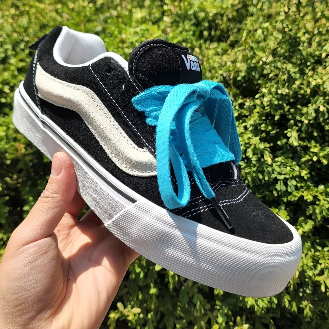 Vans Vault x Imran Potato Knu-Skool VR3 LX Black White 착용 스타일 - 2