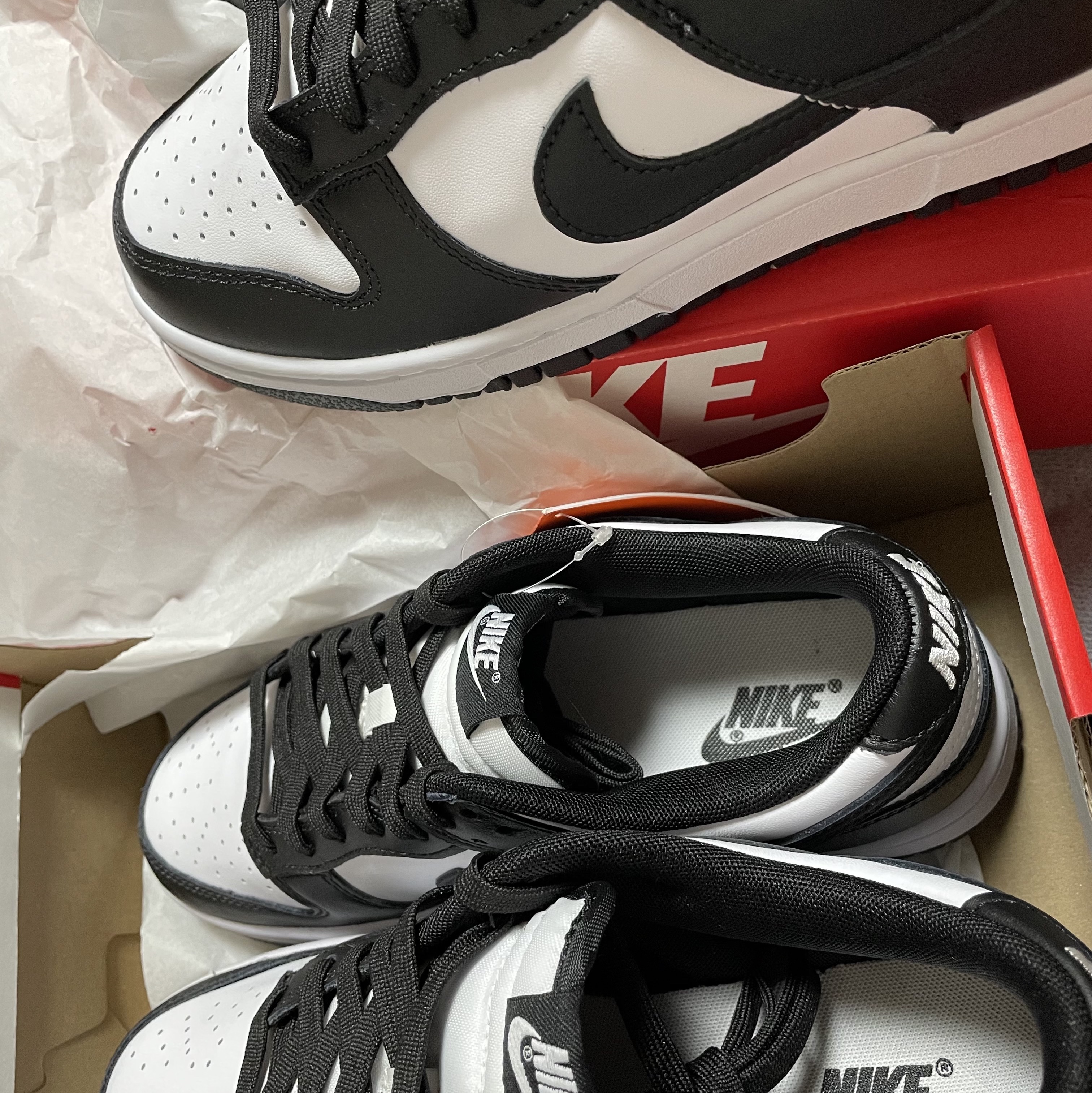Nike Dunk Low Retro Black 착용 스타일