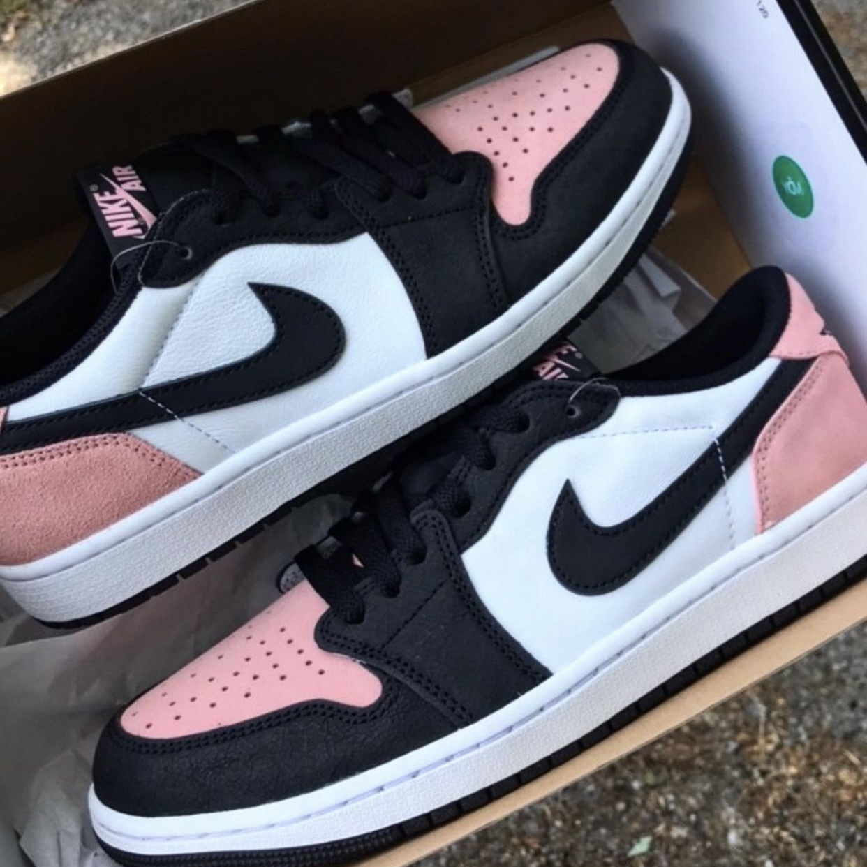 Jordan 1 Retro Low OG Bleached Coral, (GS) Jordan 1 Low OG Bleached Coral 착용 스타일 - 2
