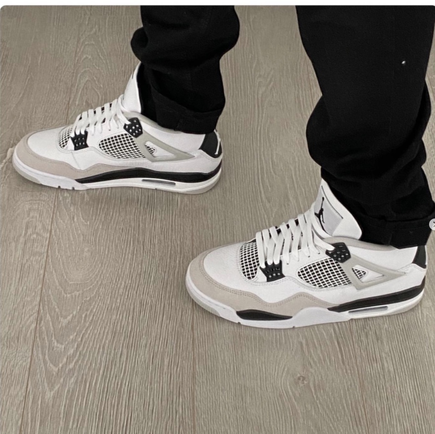 Jordan 4 Retro White and Black, (GS) Jordan 4 Retro White and Black 착용 스타일 - 4