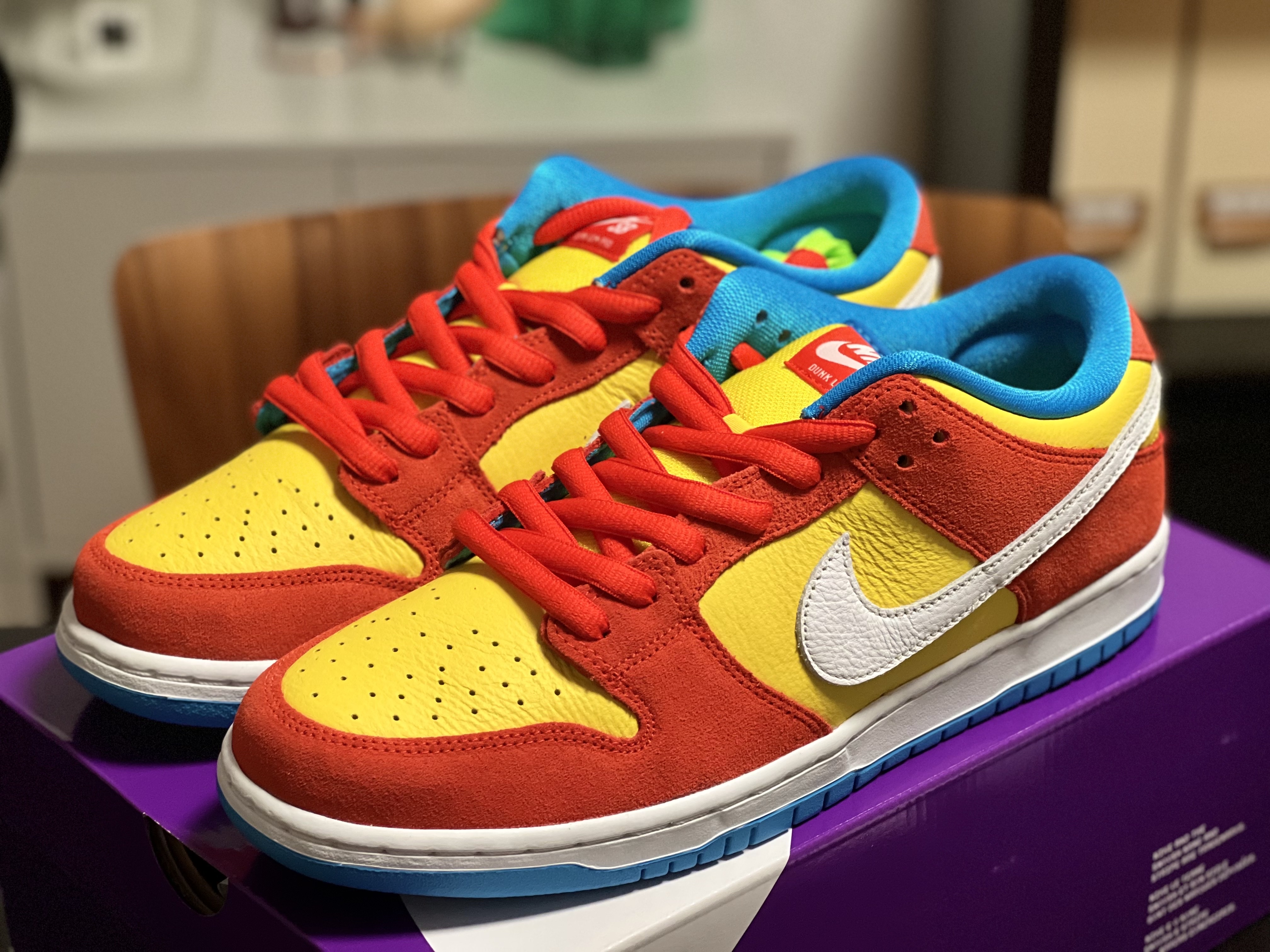 Nike SB Dunk Low Pro Habanero Red 착용 스타일 - 1