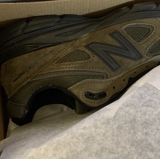 New Balance 990v4 Made in USA Military Green - D Standard, New Balance x JJJJound 990v3 Brown Black 착용 스타일